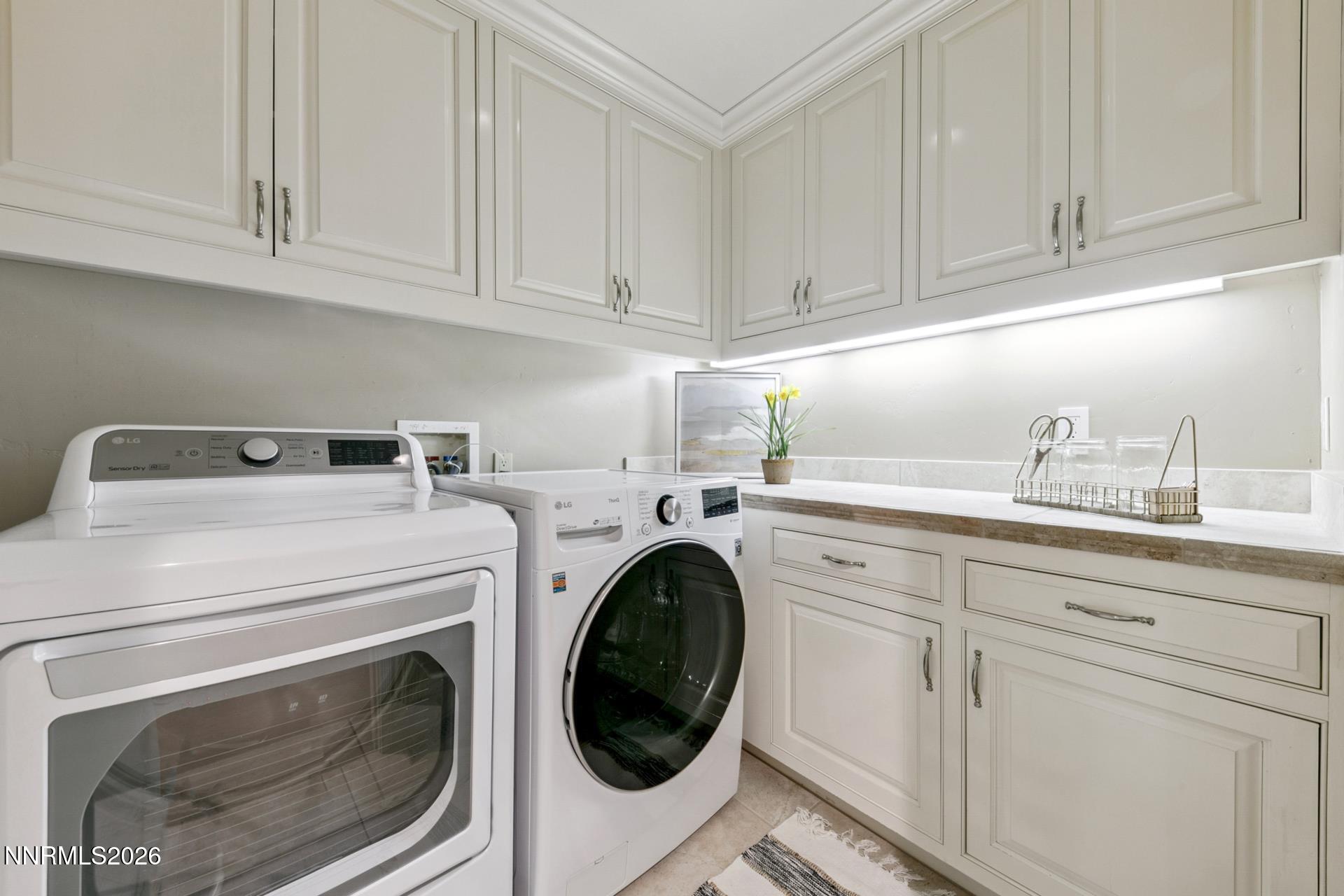 260011289 Property Photo 41