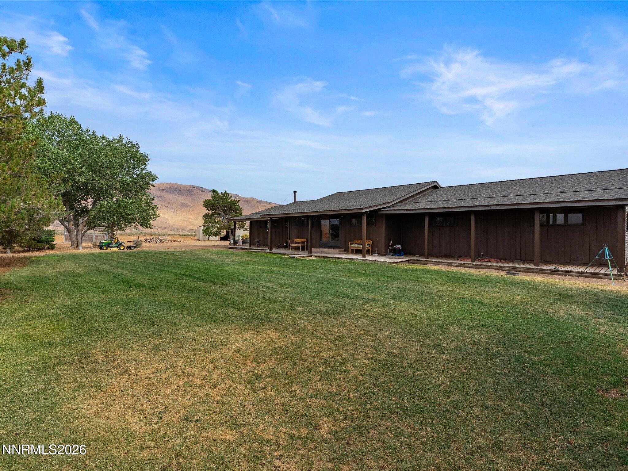 16500 Pyramid Highway Property Photo 7