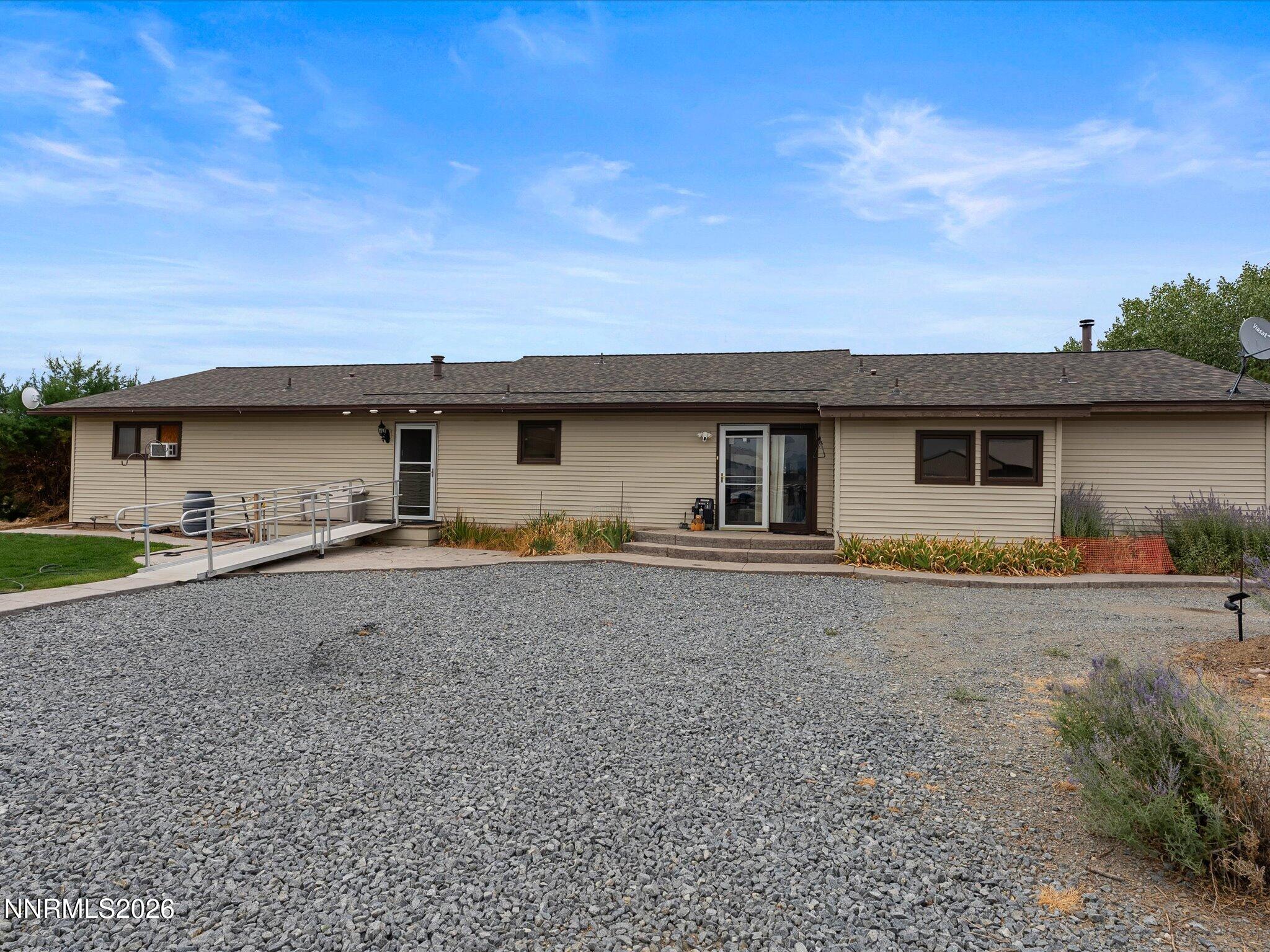 16500 Pyramid Highway Property Photo 8