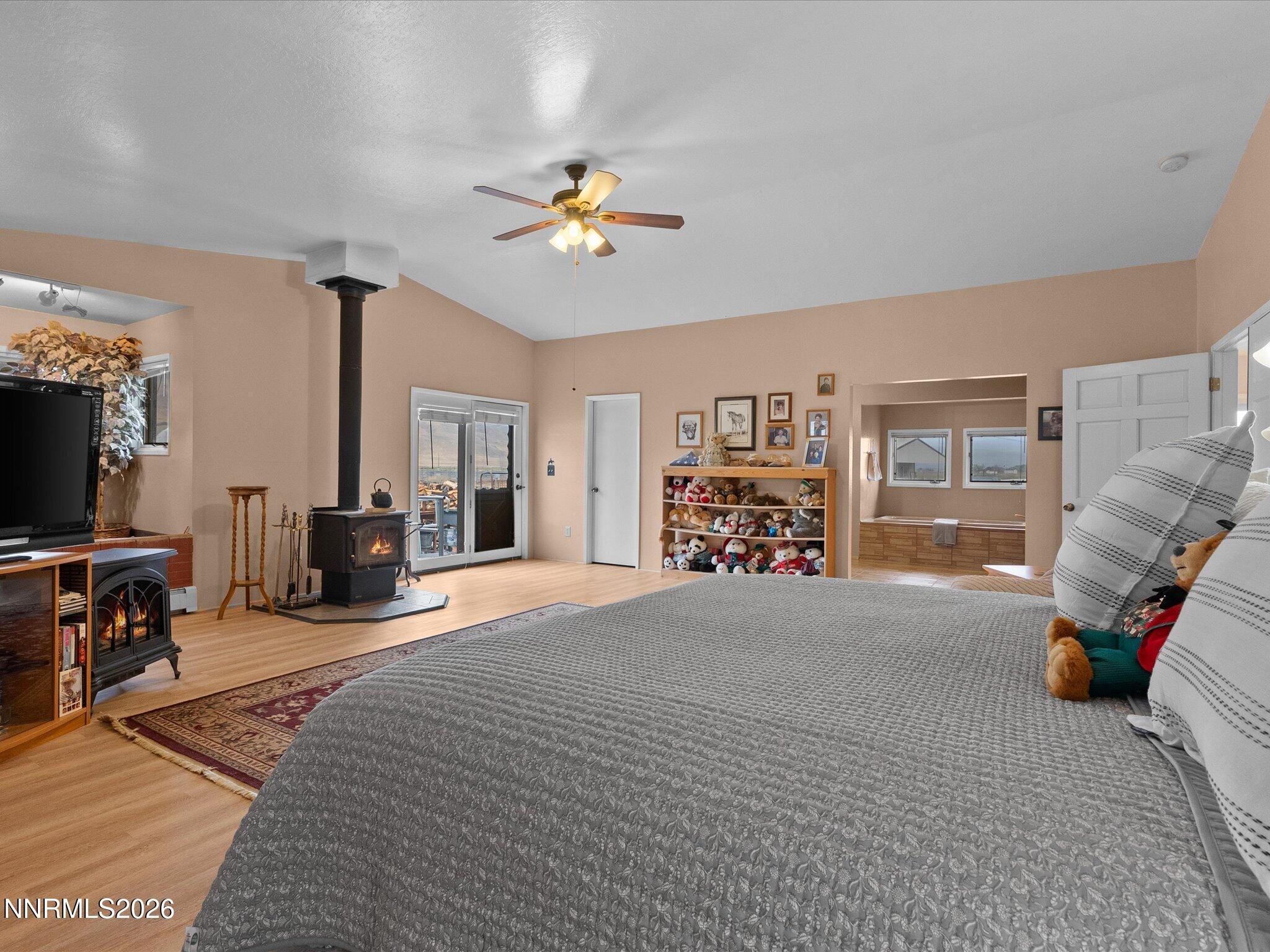 16500 Pyramid Highway Property Photo 33