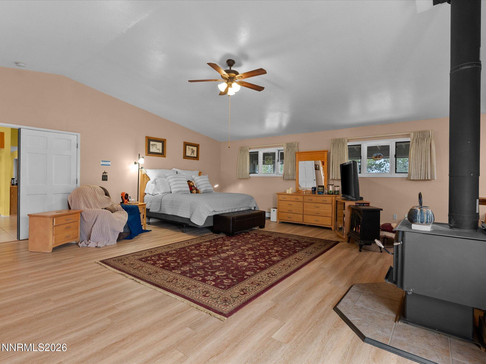 16500 Pyramid Highway Property Photo 36