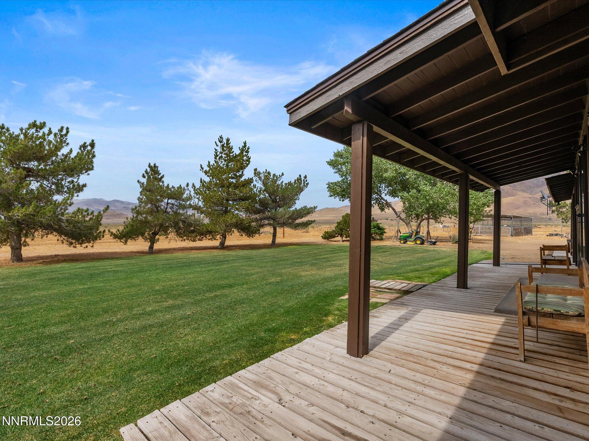 16500 Pyramid Highway Property Photo 48