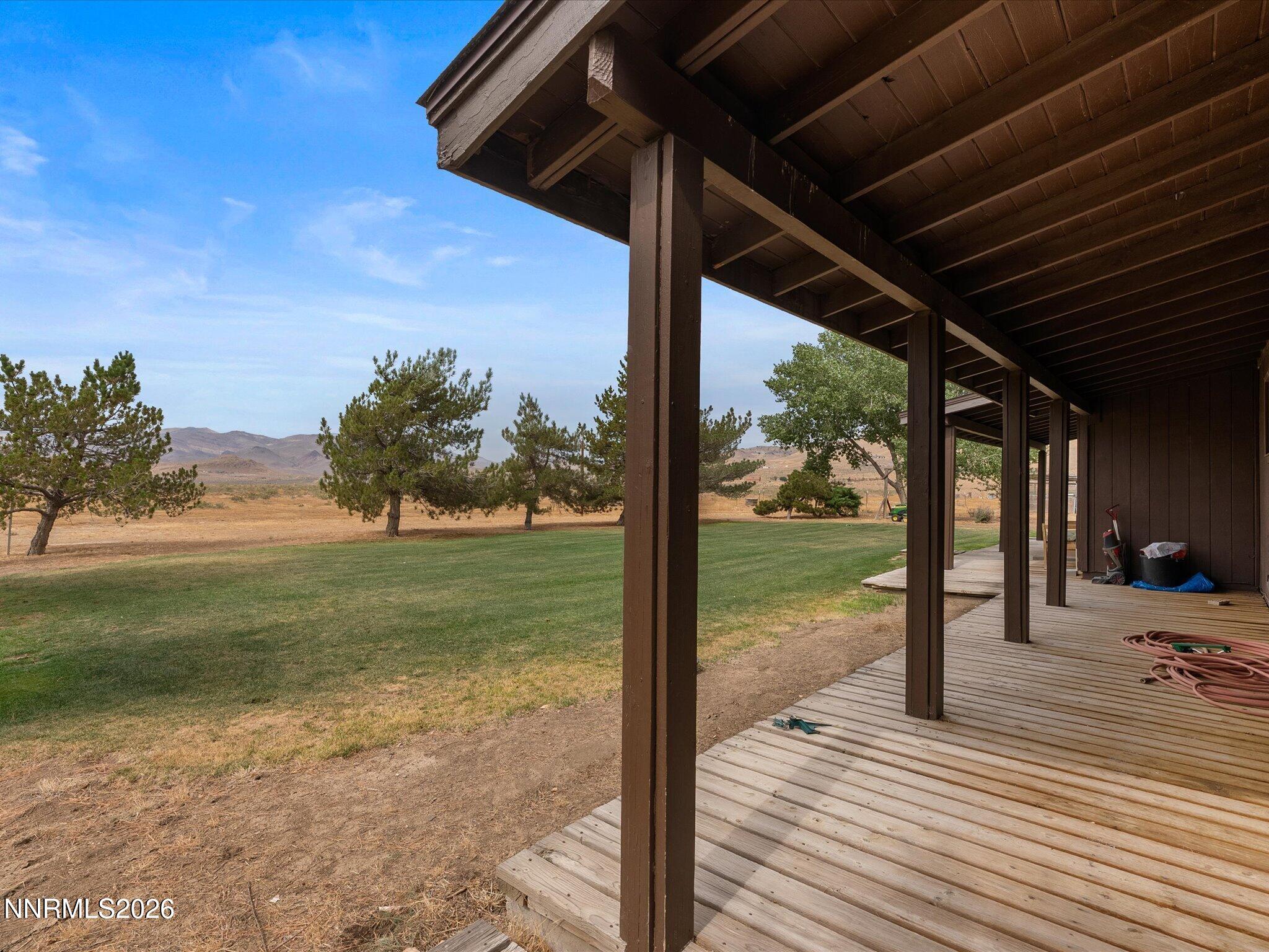 16500 Pyramid Highway Property Photo 49