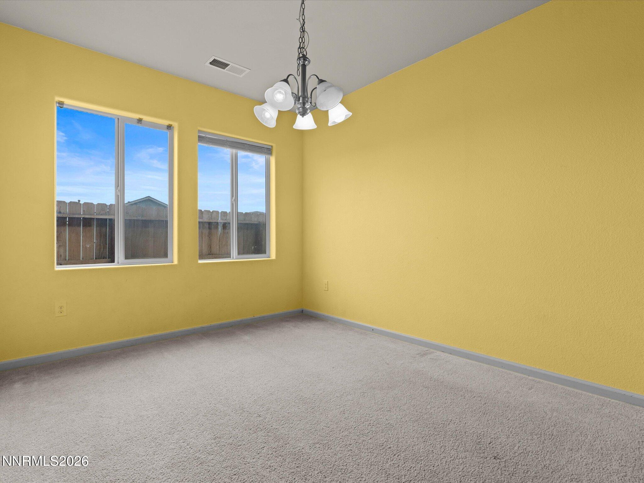 189 Walnut Court Property Photo 6