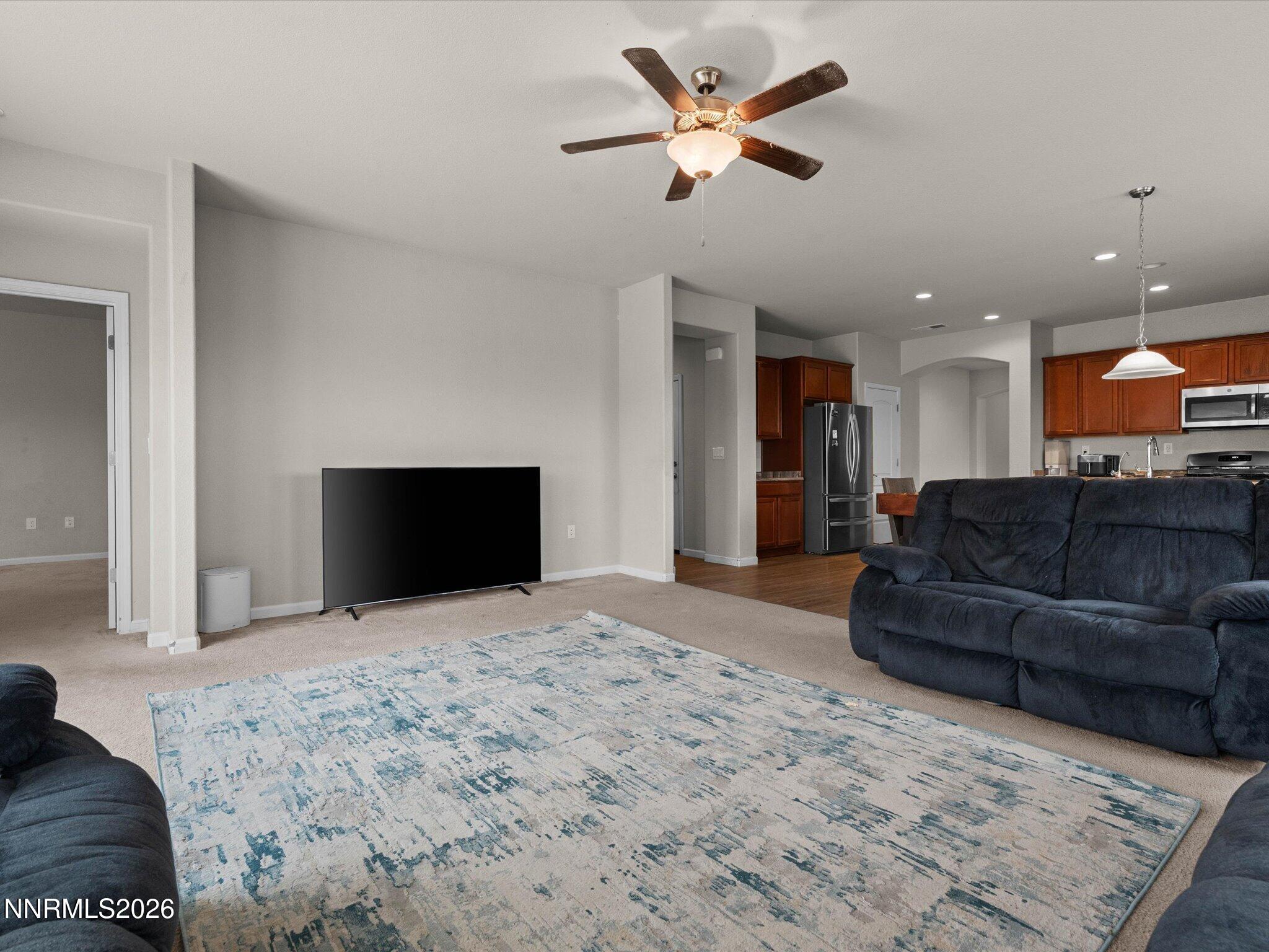 189 Walnut Court Property Photo 11