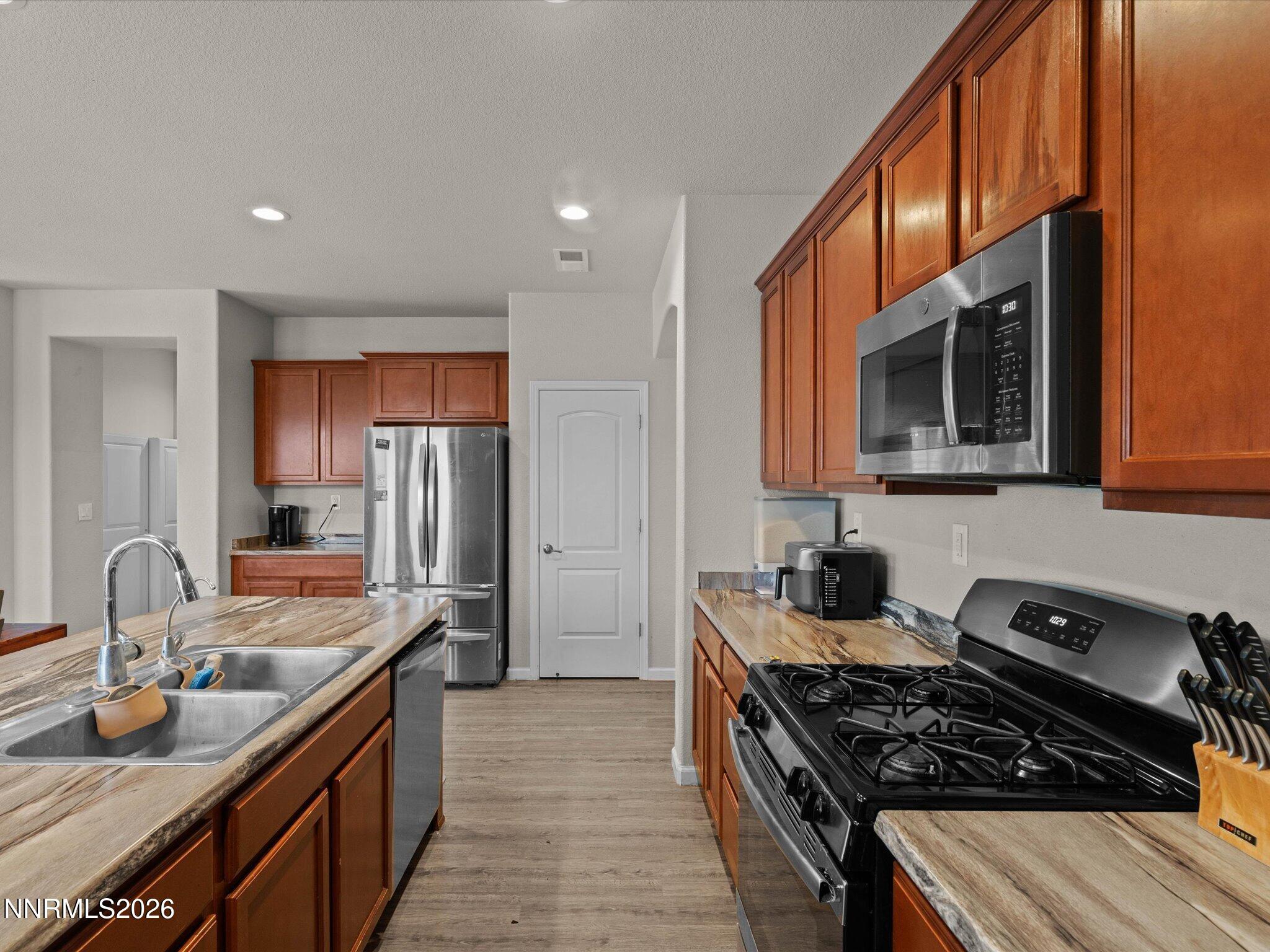 189 Walnut Court Property Photo 18