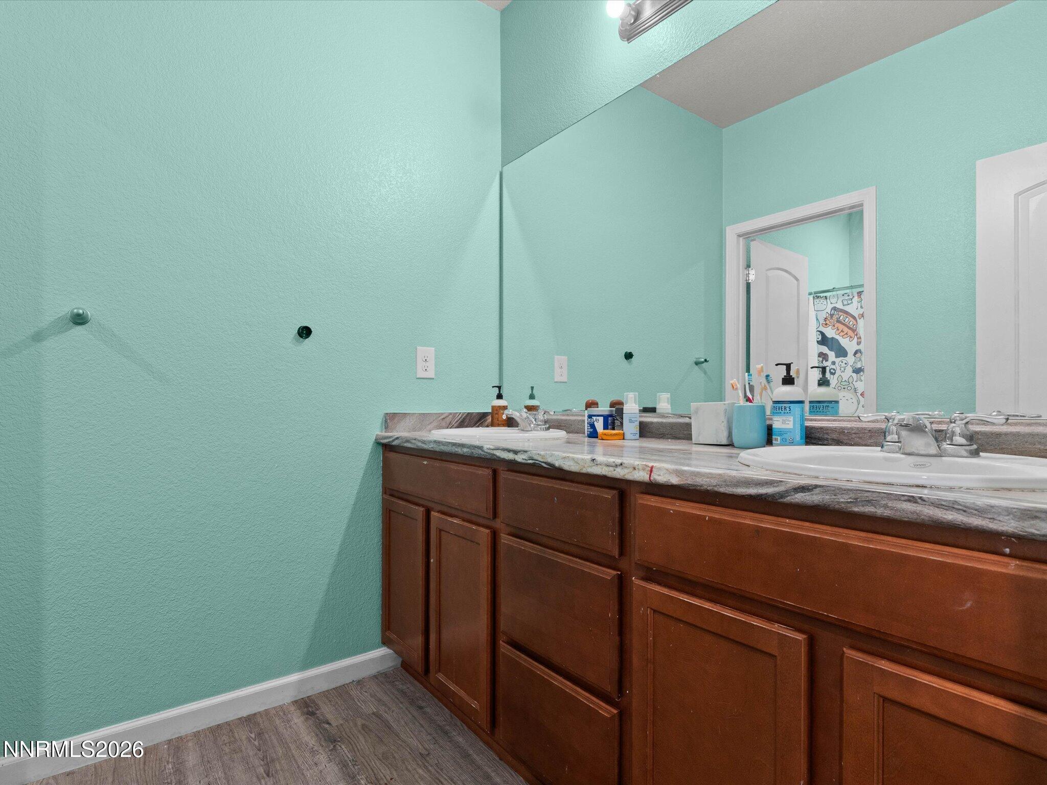 189 Walnut Court Property Photo 29