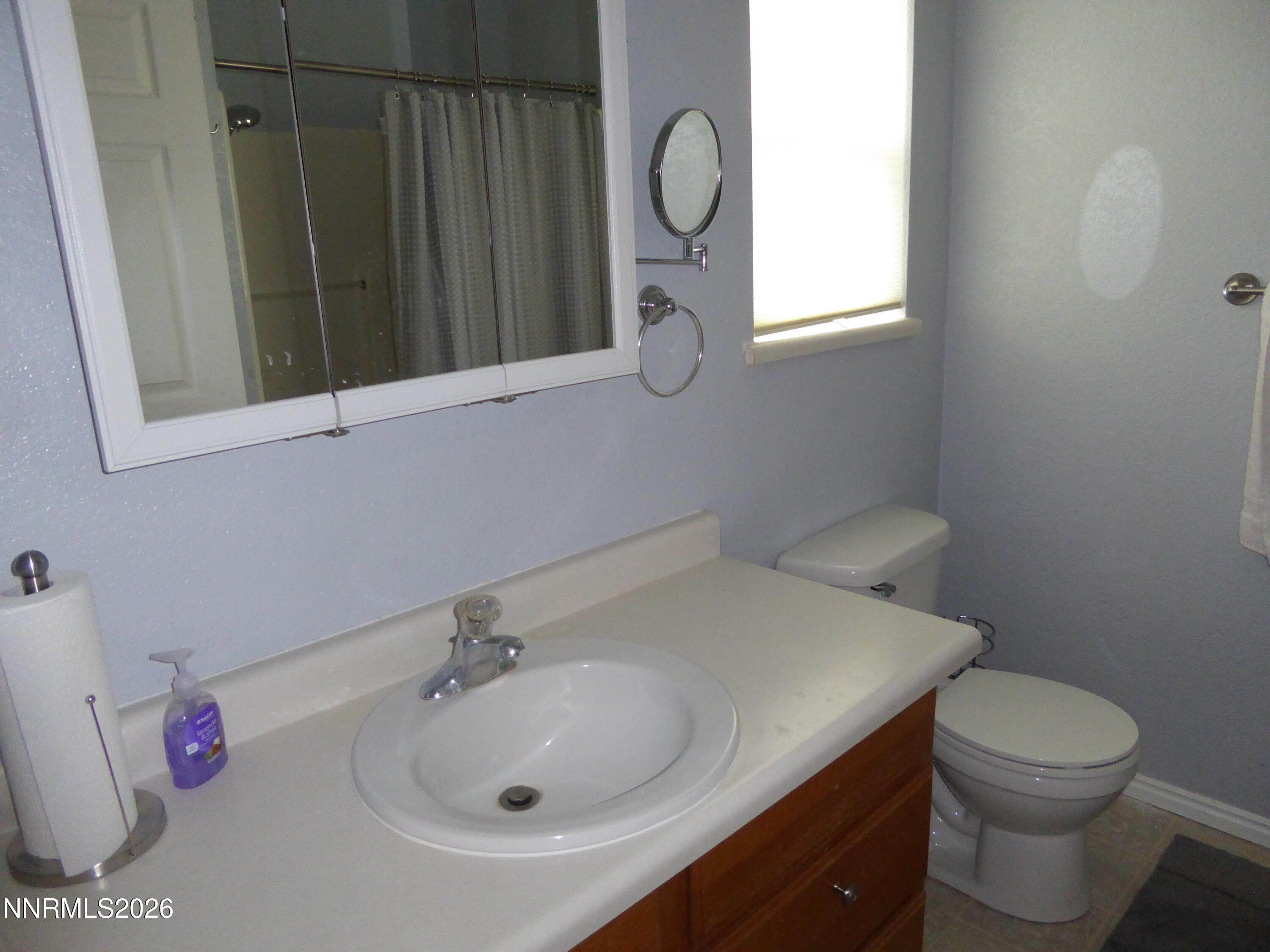 965 E 16th Street Property Photo 23