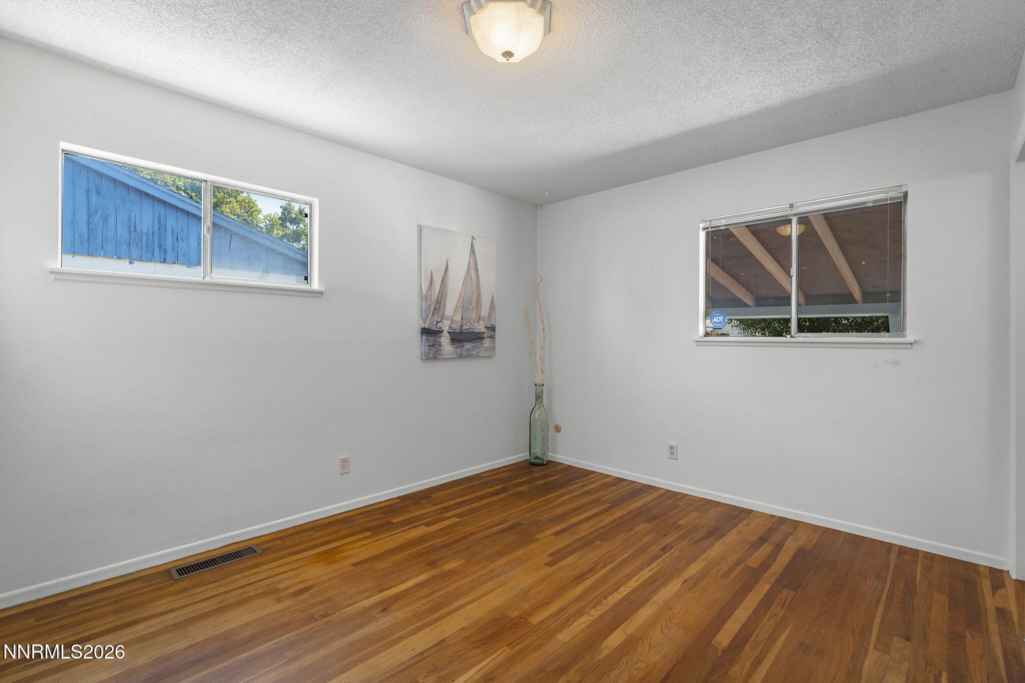 455 E Mclean Way Property Photo 14