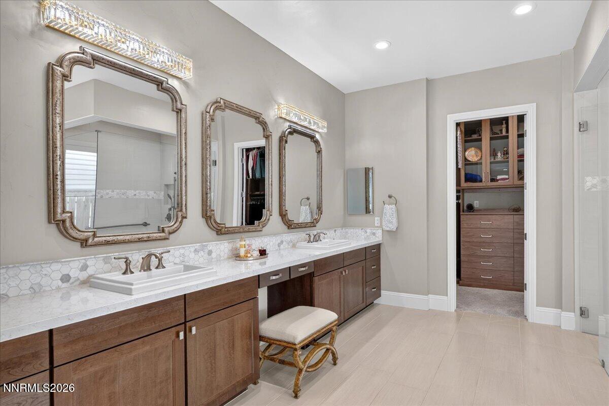 2317 Blushing Rock Drive Property Photo 23
