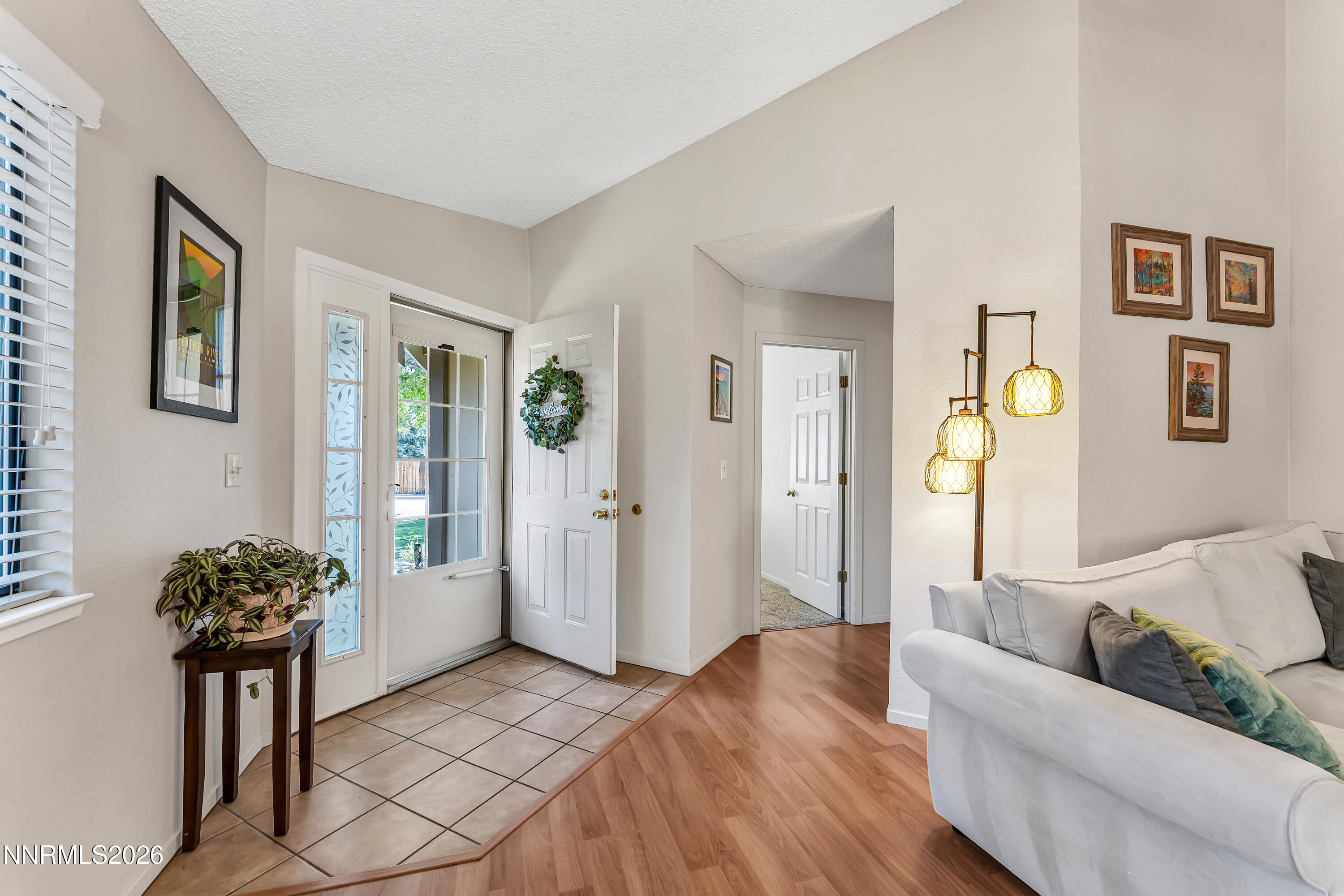 1865 Amarak Way Property Photo 4
