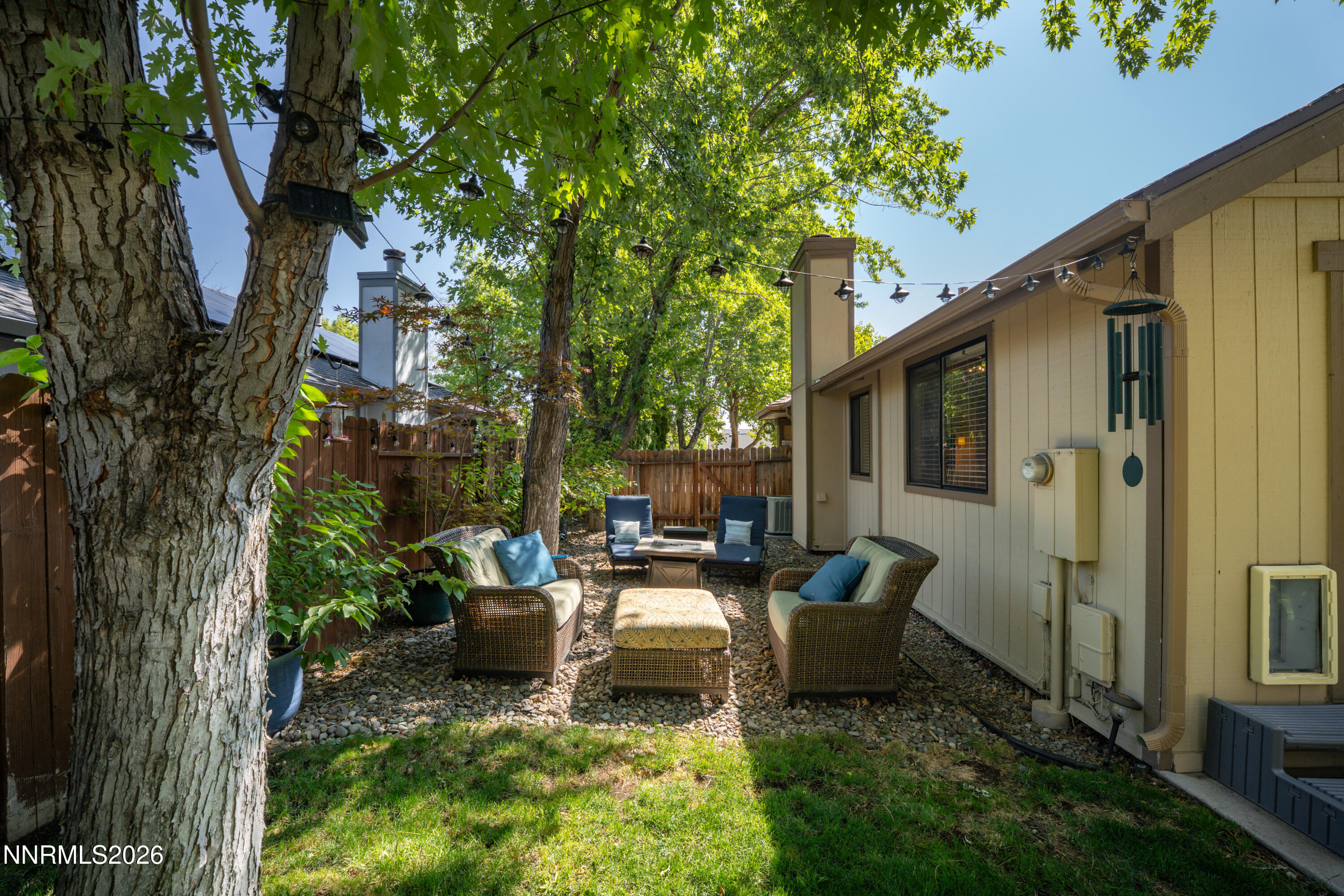 1865 Amarak Way Property Photo 24