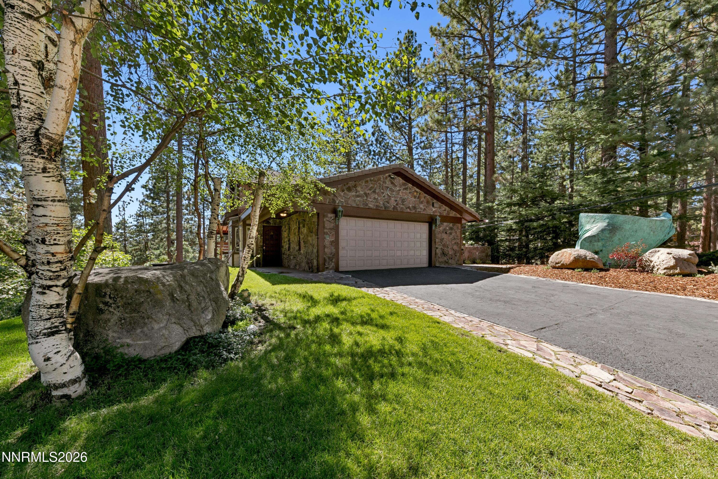 164 Glen Court Property Photo 12