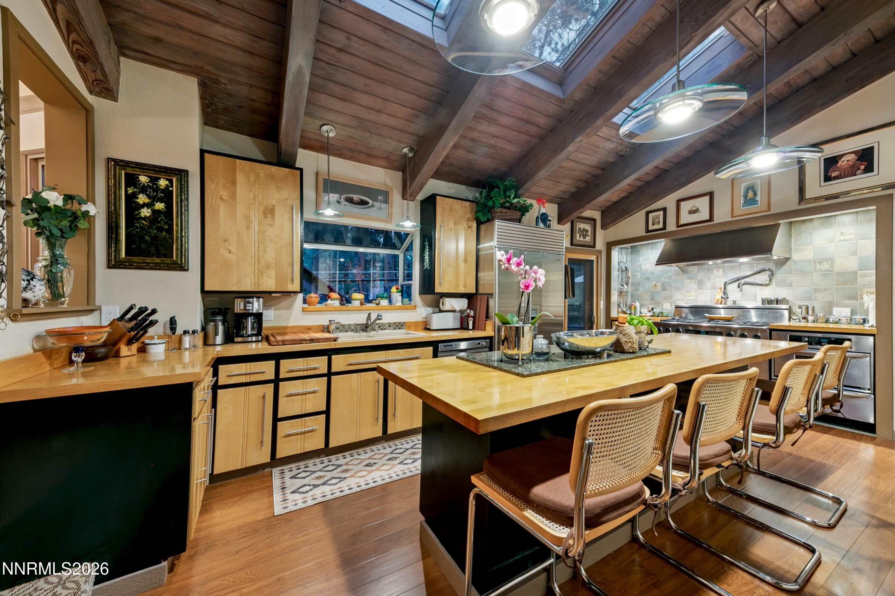 164 Glen Court Property Photo 35