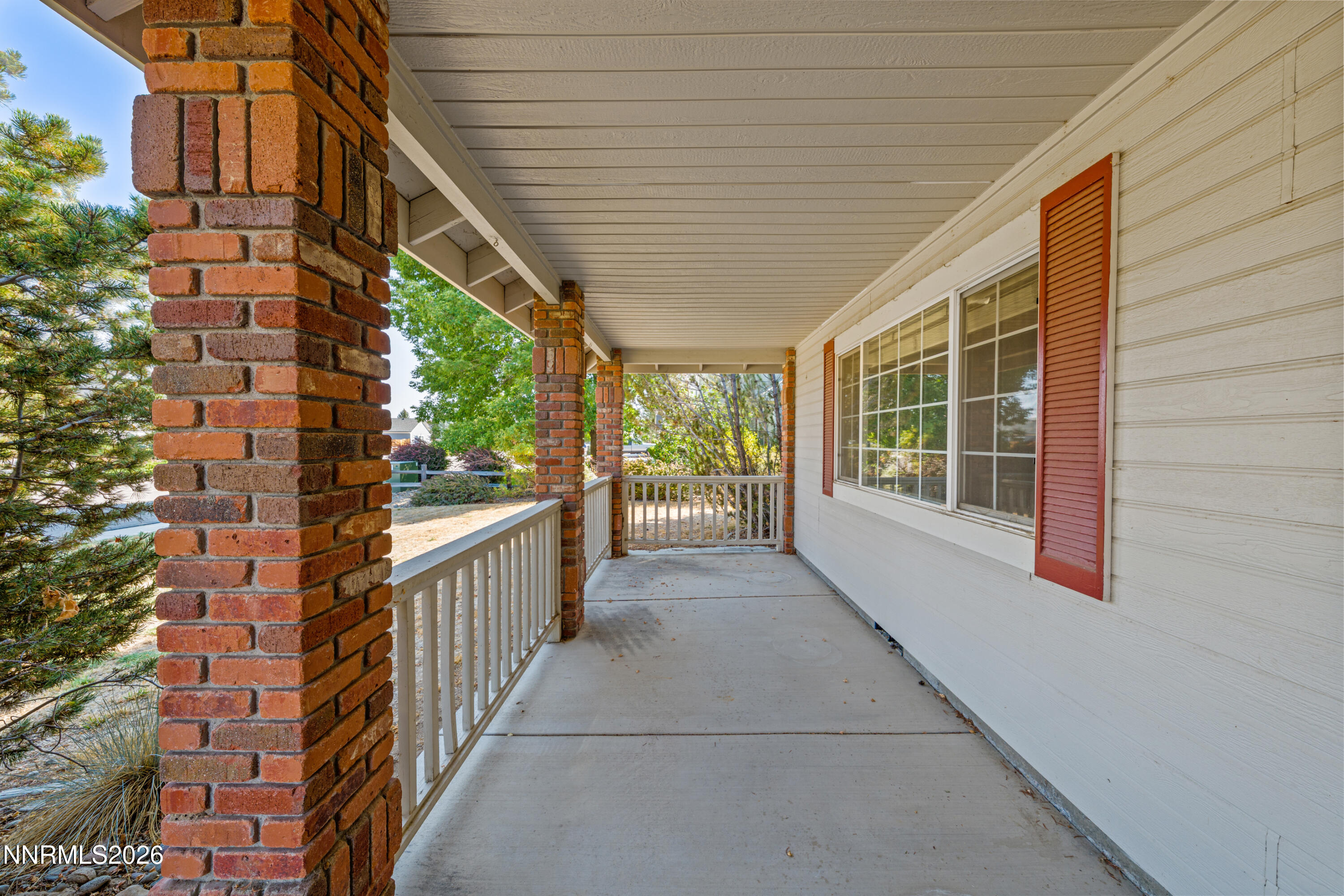 2872 Sierra Manor Drive Property Photo 5