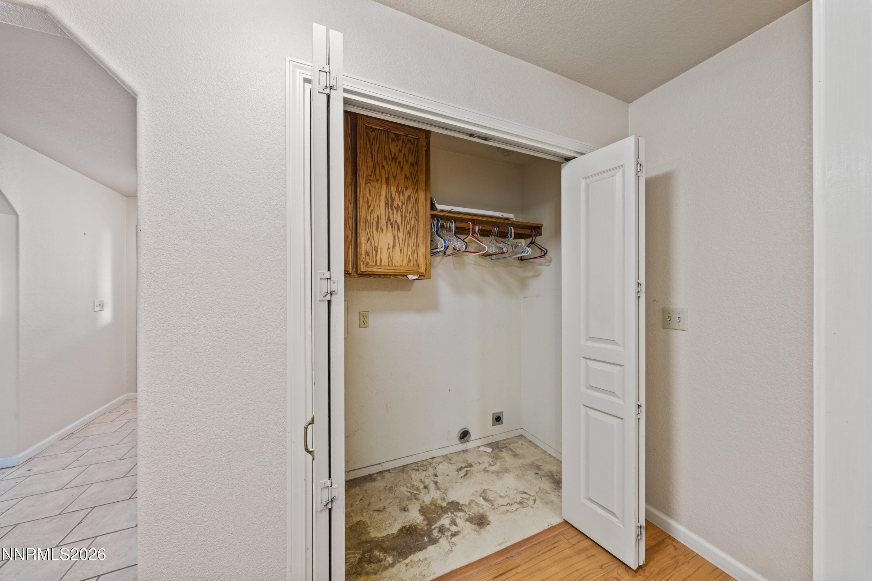 2872 Sierra Manor Drive Property Photo 9