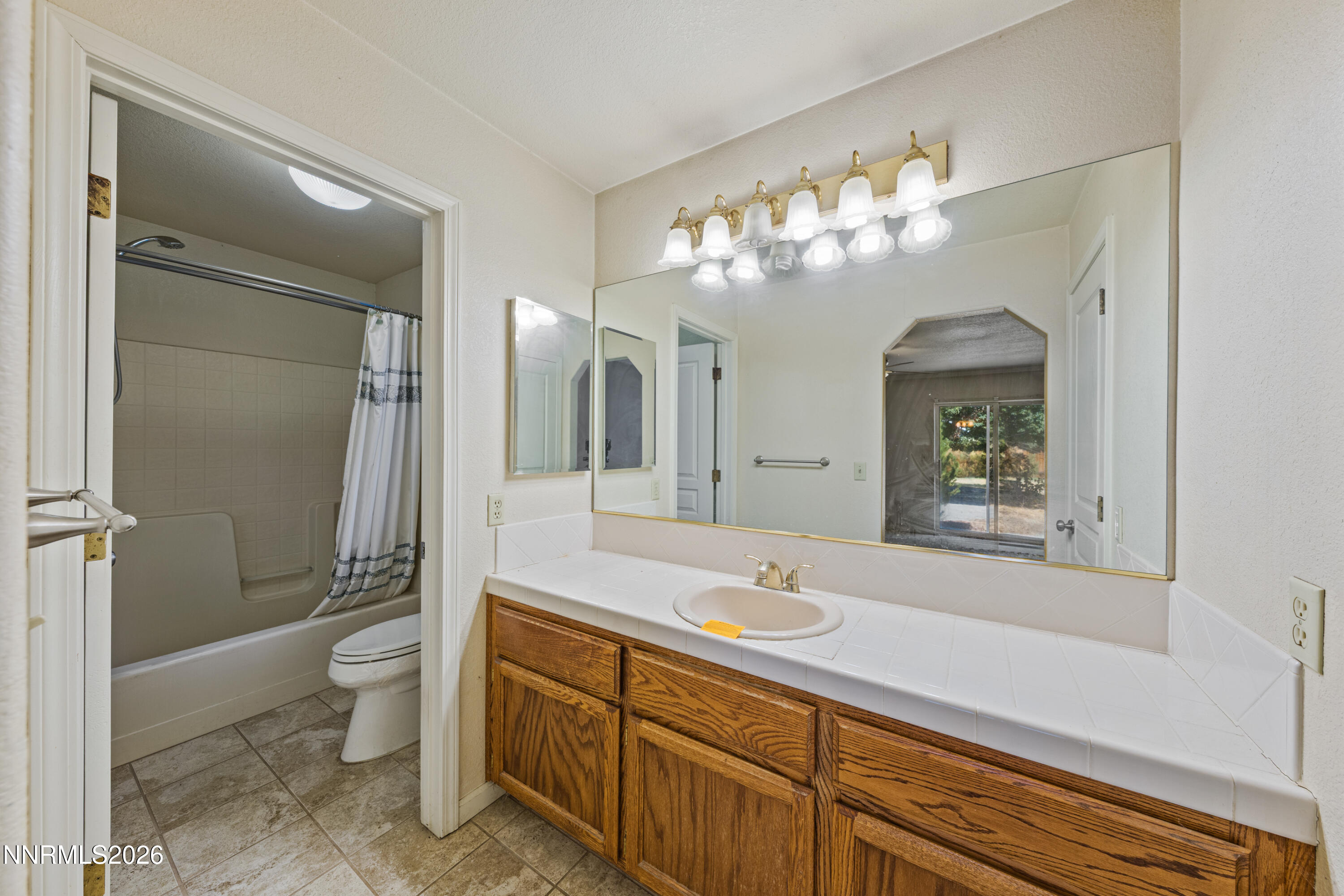 2872 Sierra Manor Drive Property Photo 34