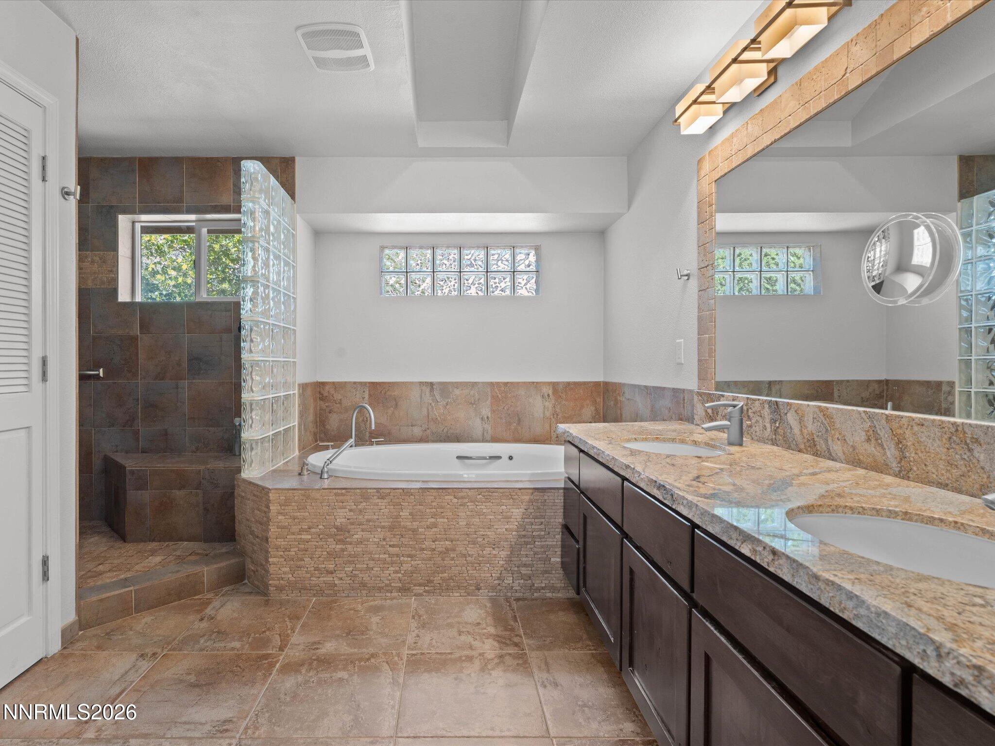 3766 Hobart Road Property Photo 19