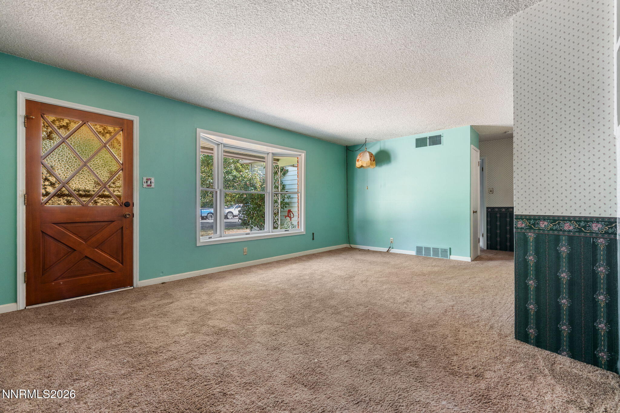 313 Greenbrae Drive Property Photo 8