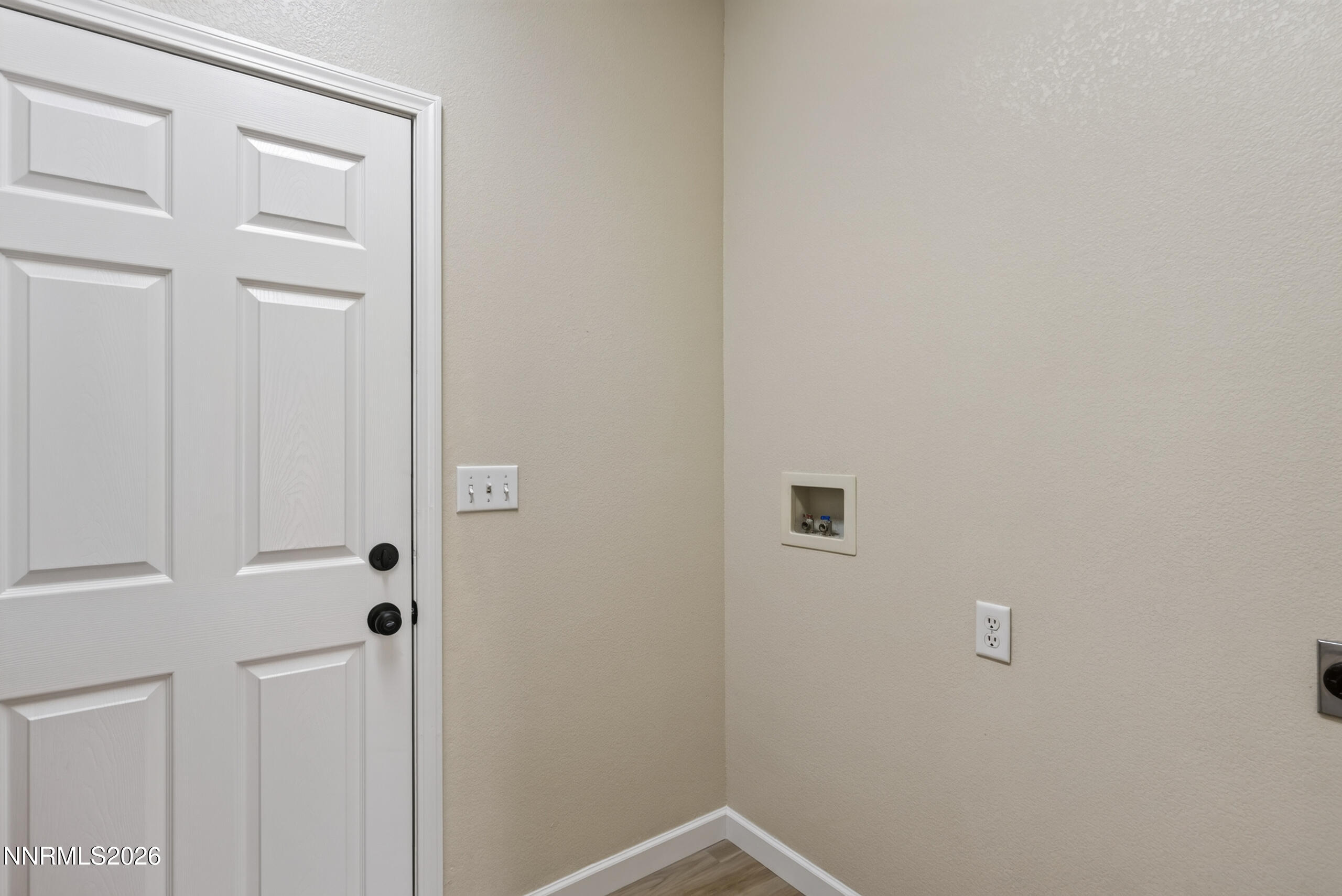 1379 Bumblebee Drive Property Photo 26