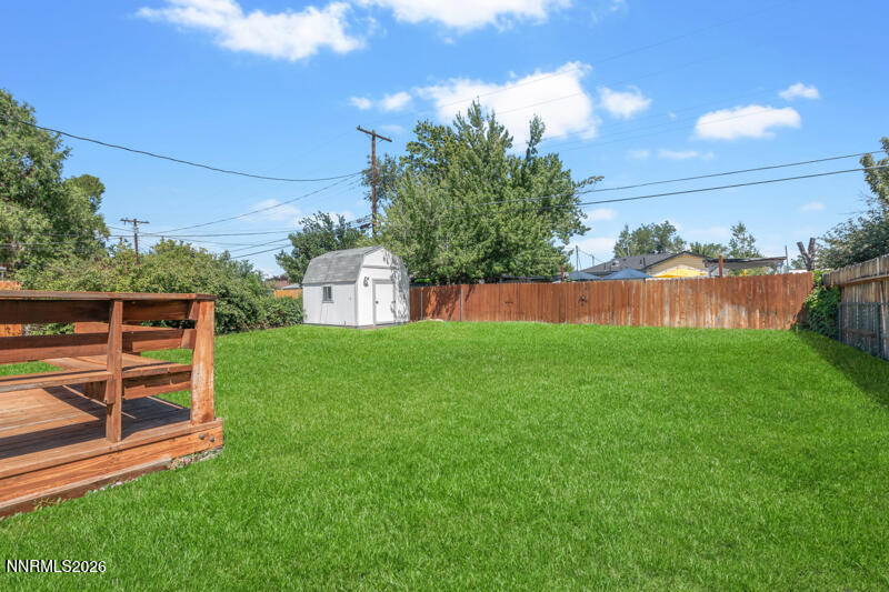 550 J Street Property Photo 17