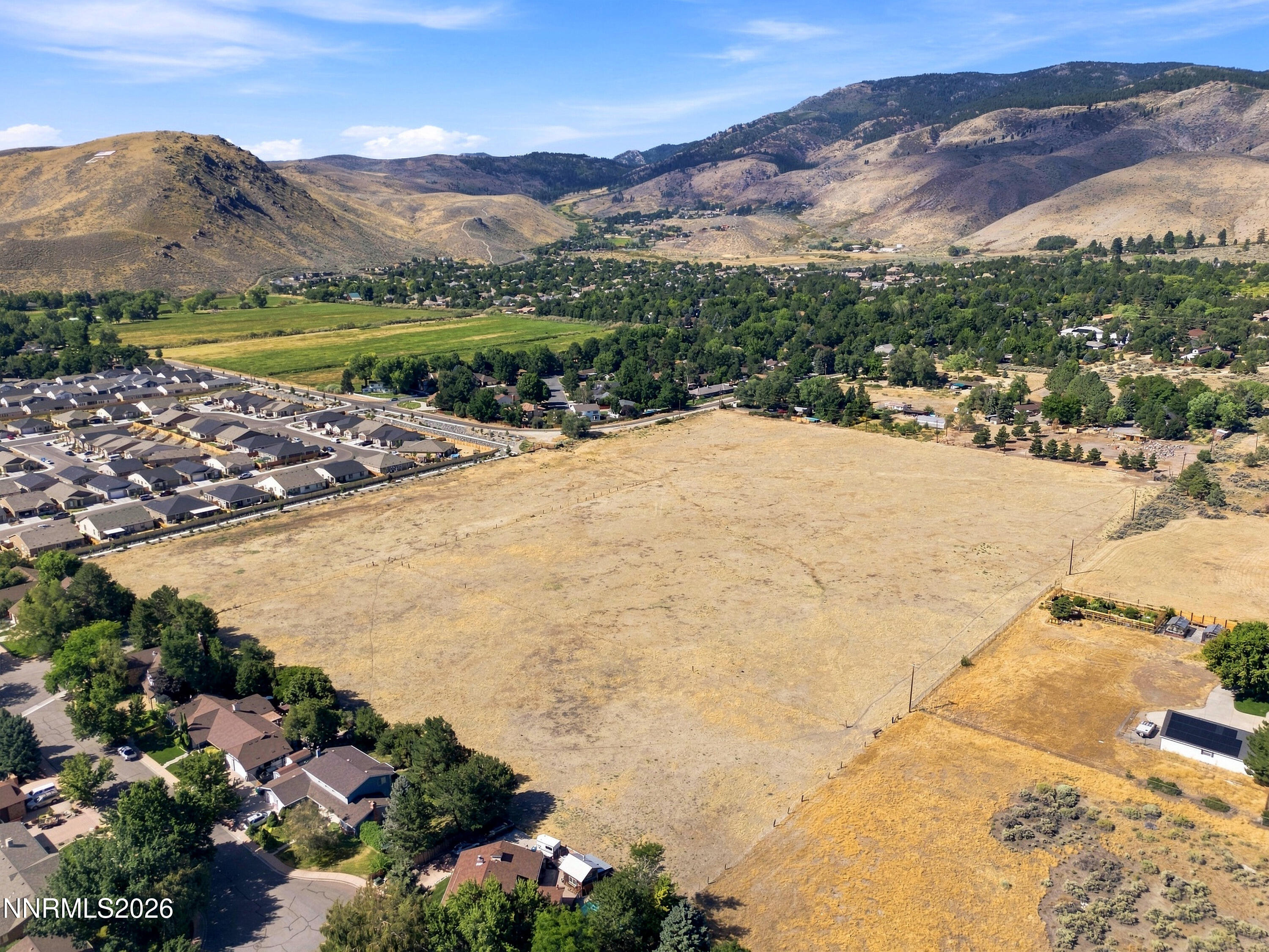 1690 Ash Canyon Road Property Photo 1