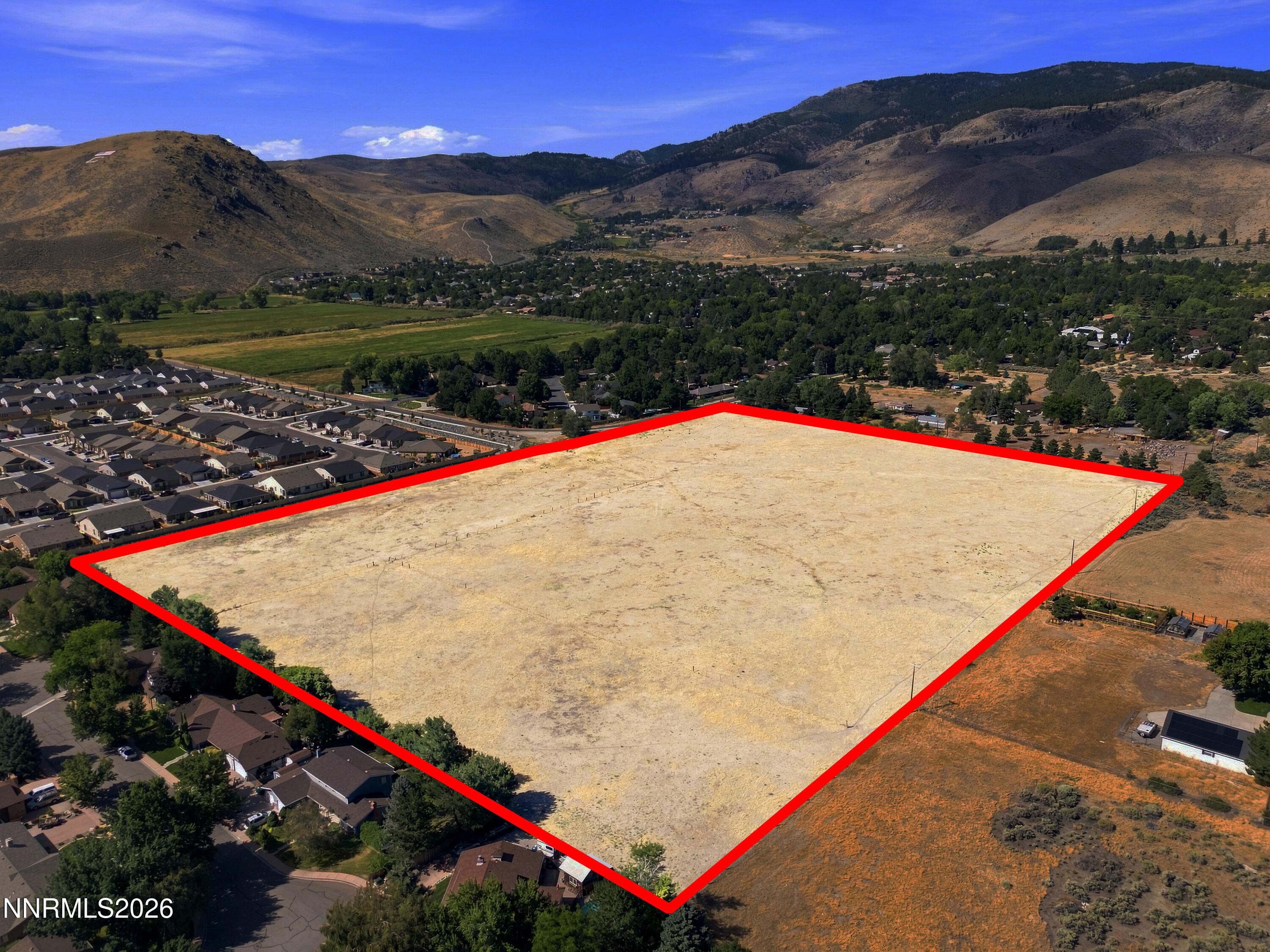 1690 Ash Canyon Road Property Photo 2