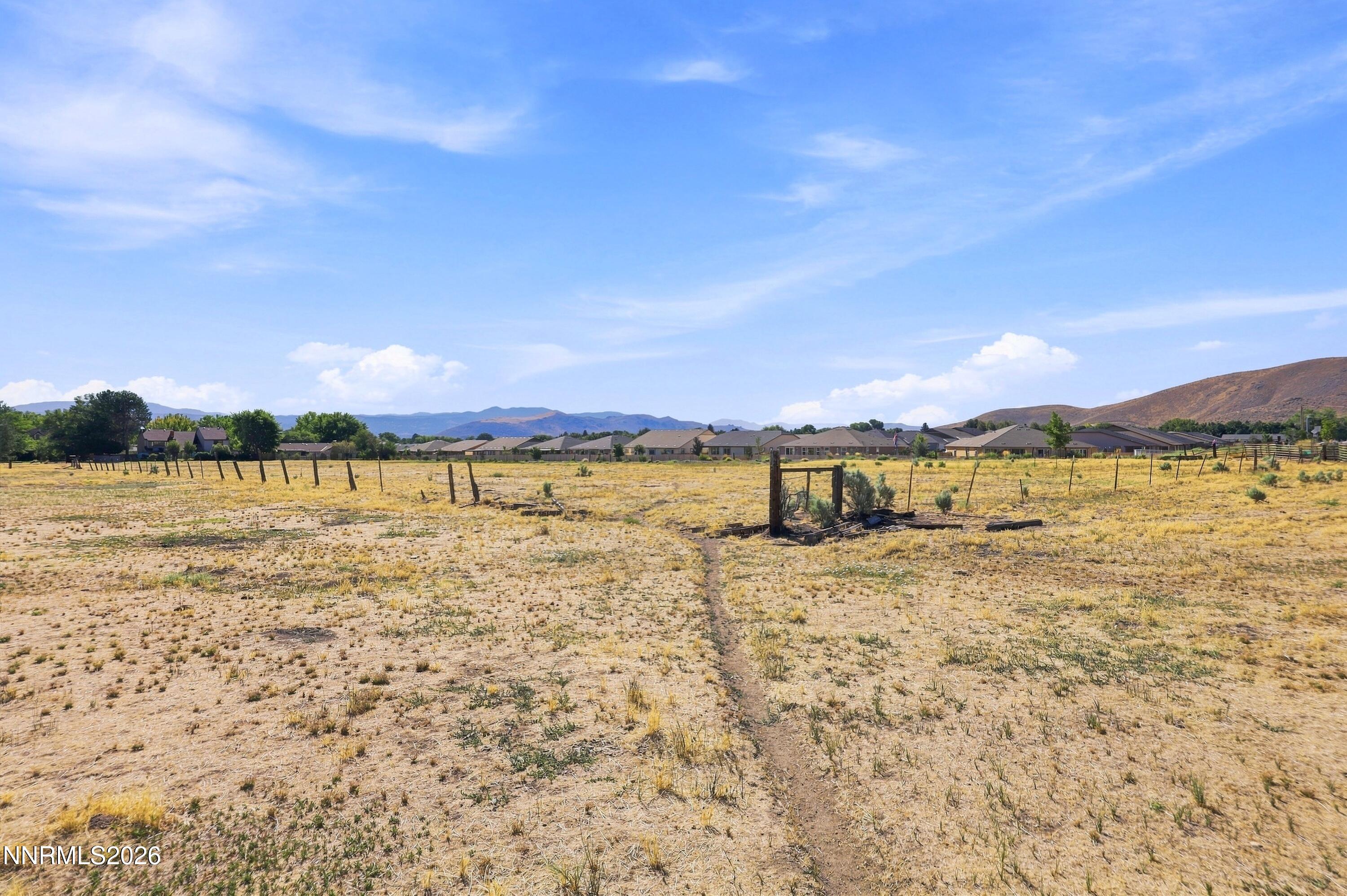 1690 Ash Canyon Road Property Photo 9