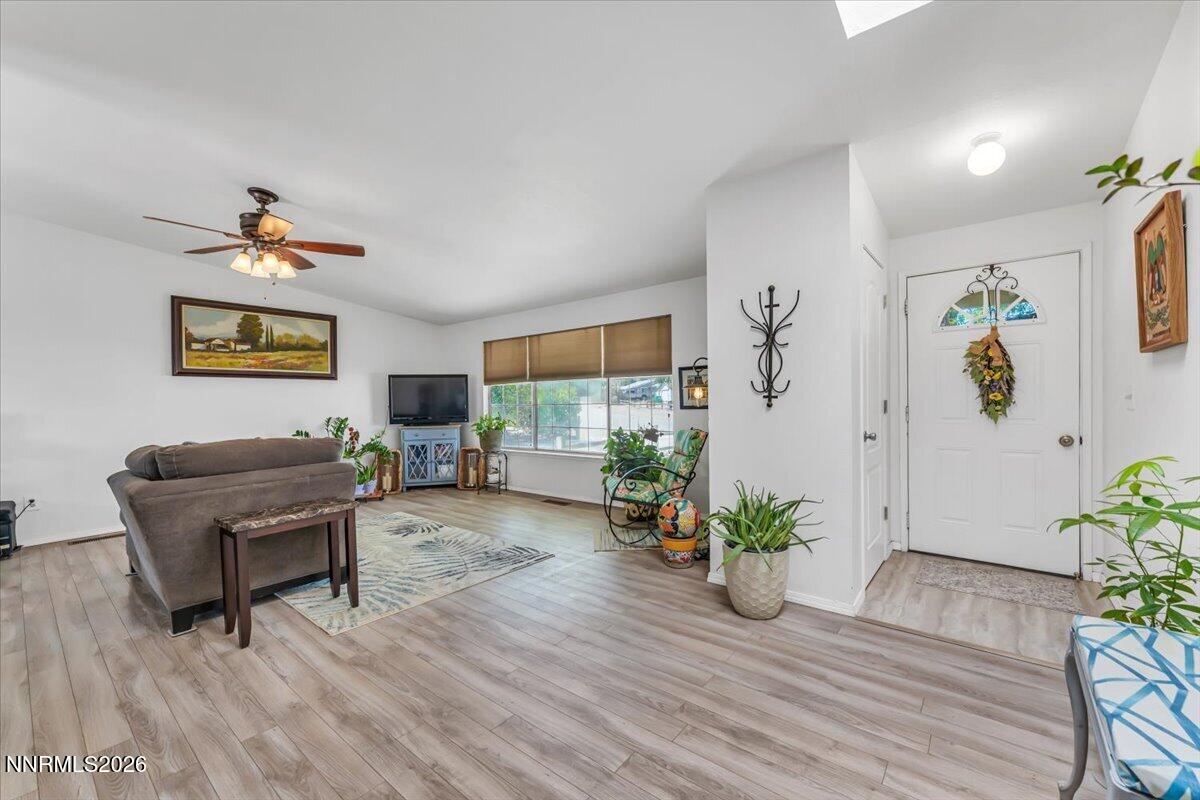 100 Ring Road Property Photo 3