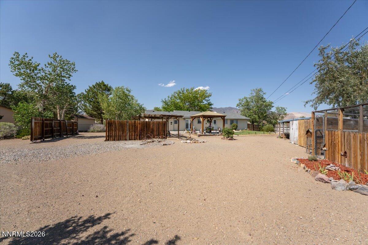100 Ring Road Property Photo 15