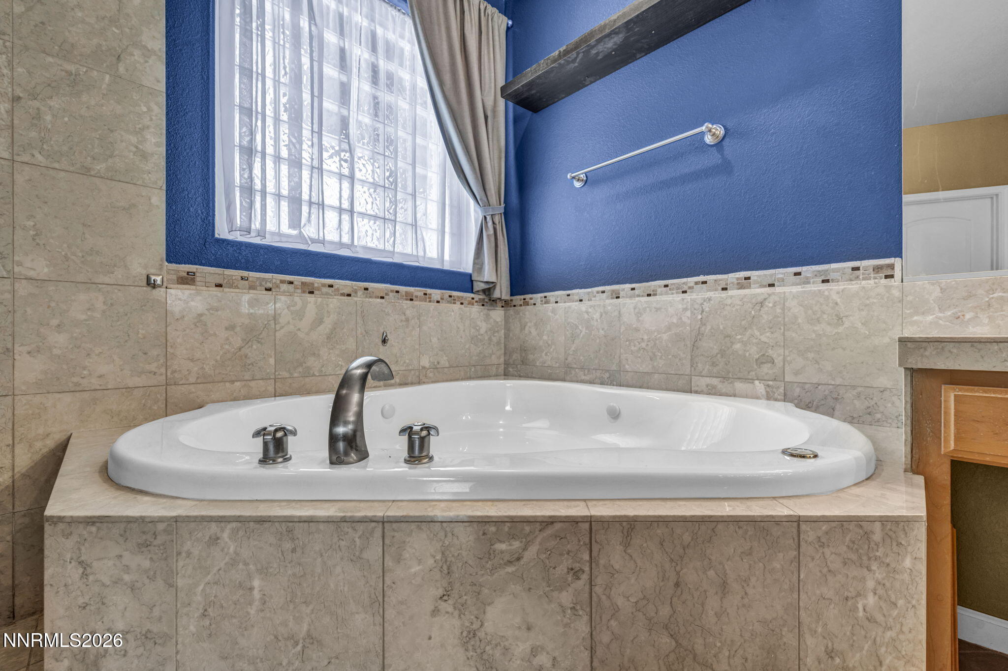 1140 Country Club Drive Property Photo 30
