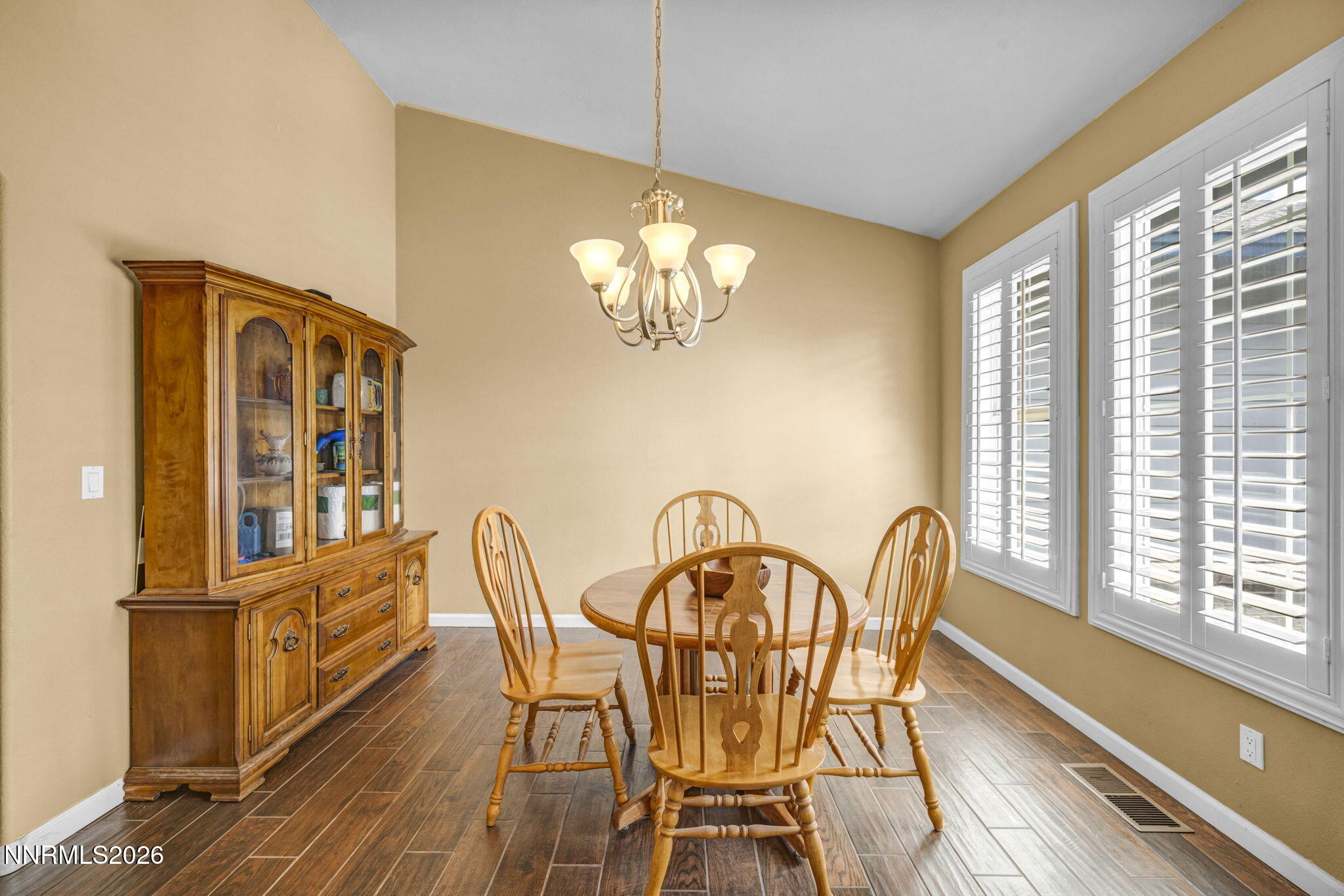 1140 Country Club Drive Property Photo 34