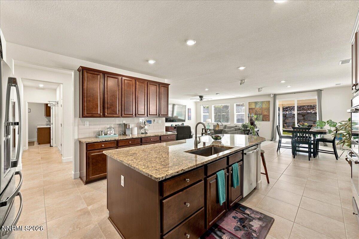 10534 Claim Jumper Way Property Photo 16