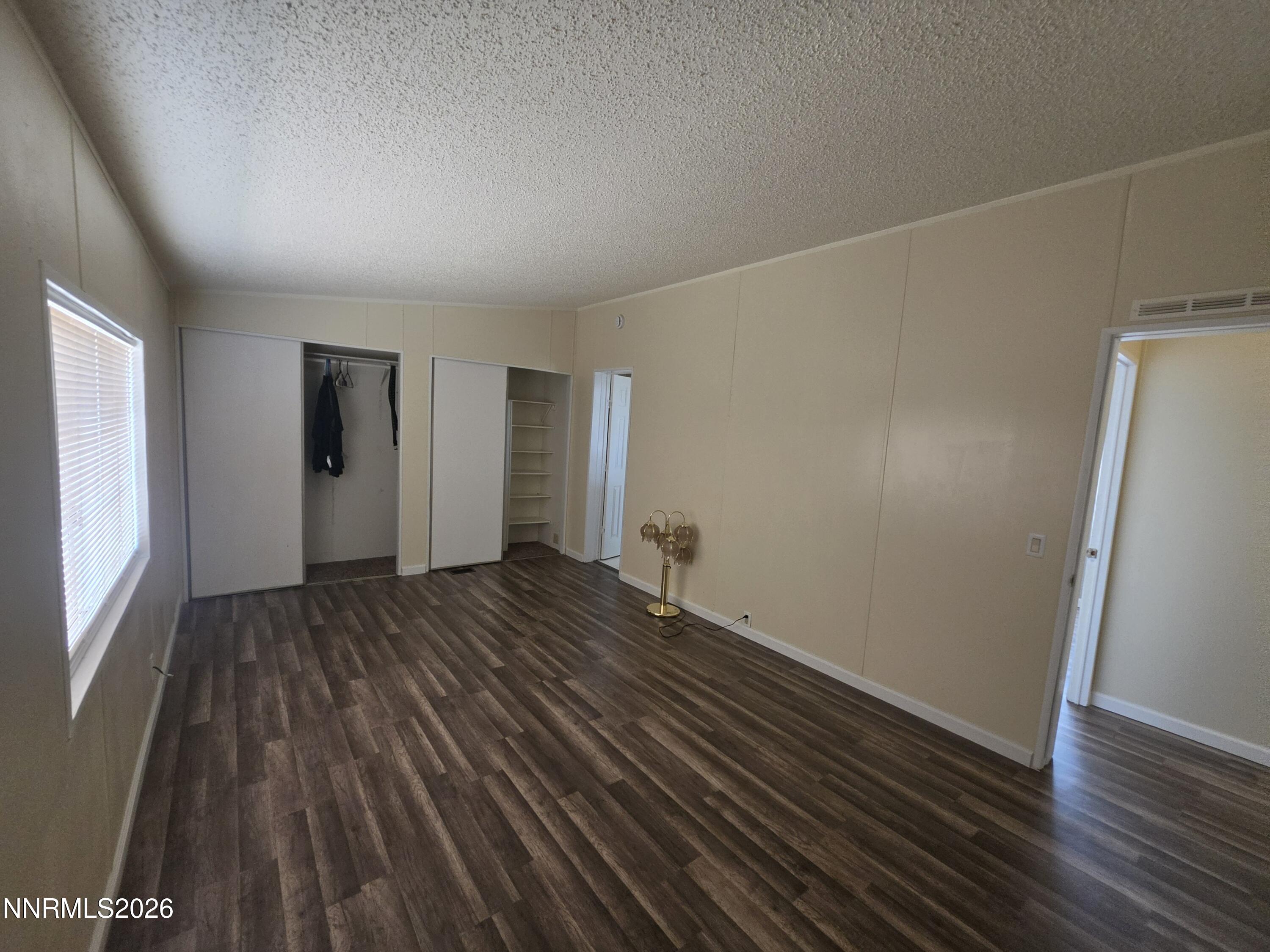 216 Garnet Circle Property Photo 6