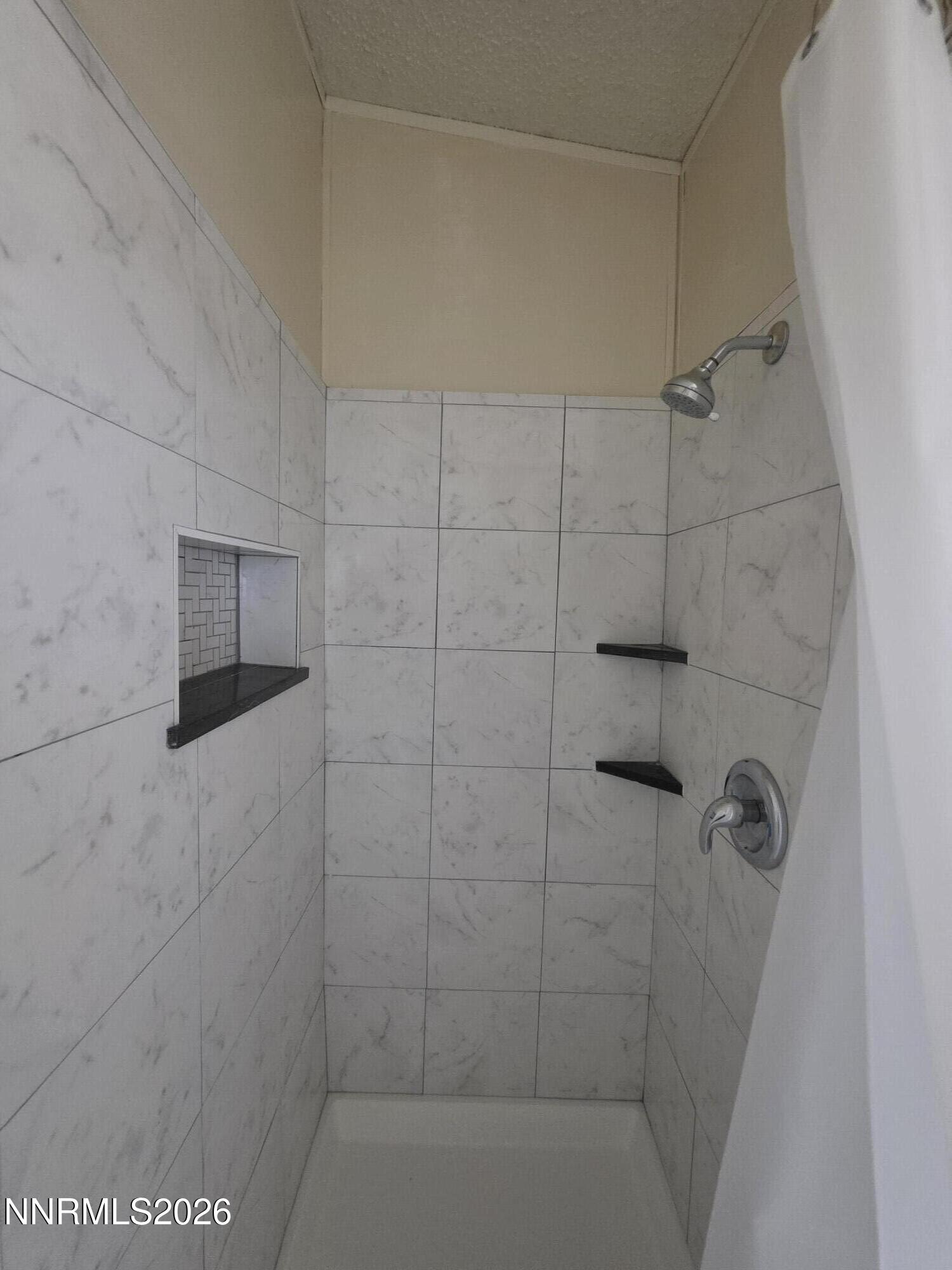 216 Garnet Circle Property Photo 11