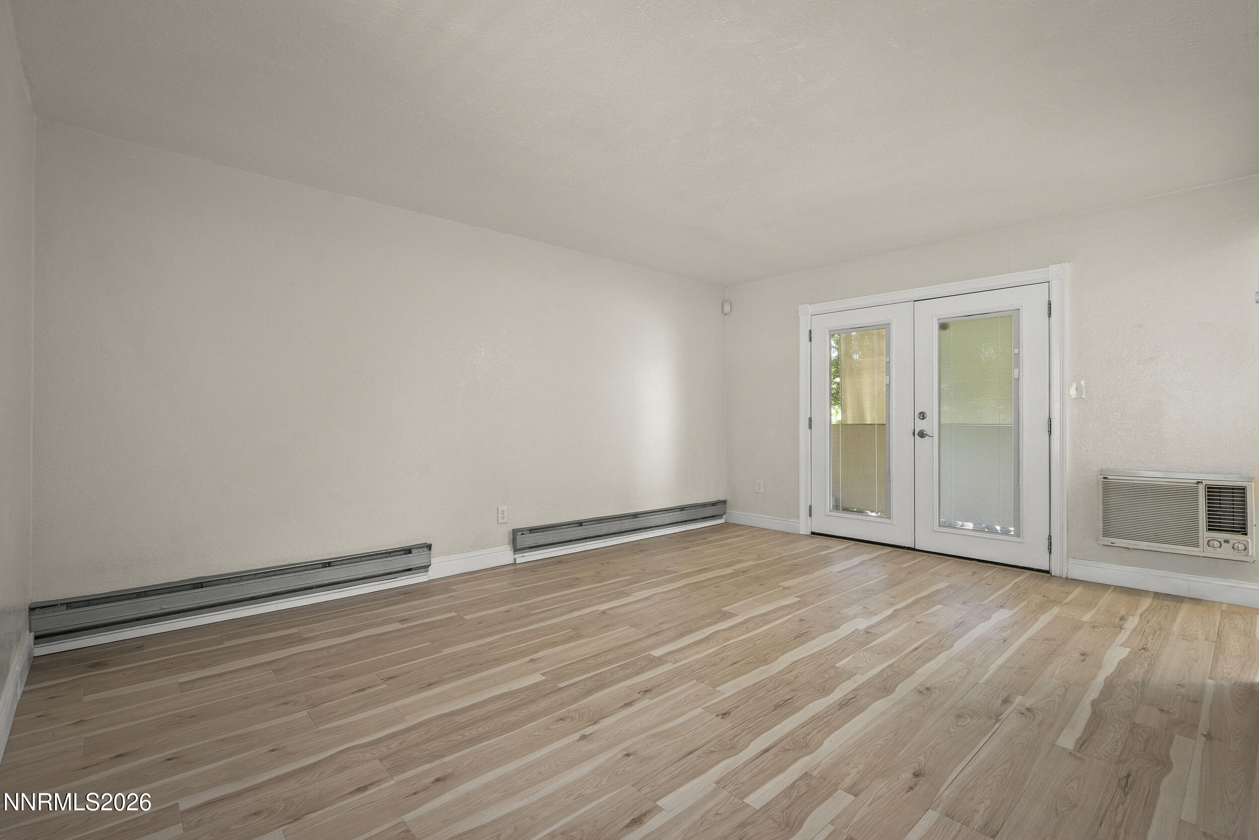 3927 Clear Acre Lane Apt 207 Property Photo 2