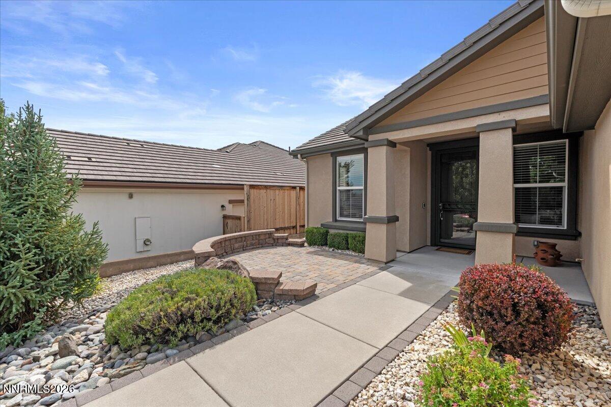 1375 W Del Webb Parkway Property Photo 3