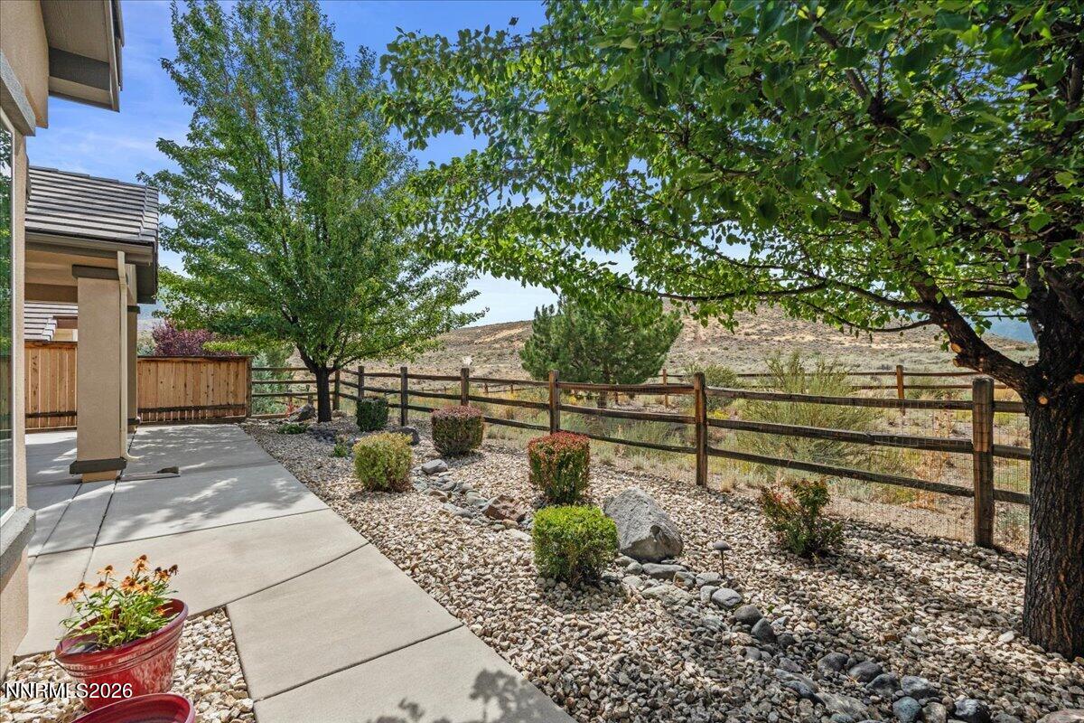 1375 W Del Webb Parkway Property Photo 31