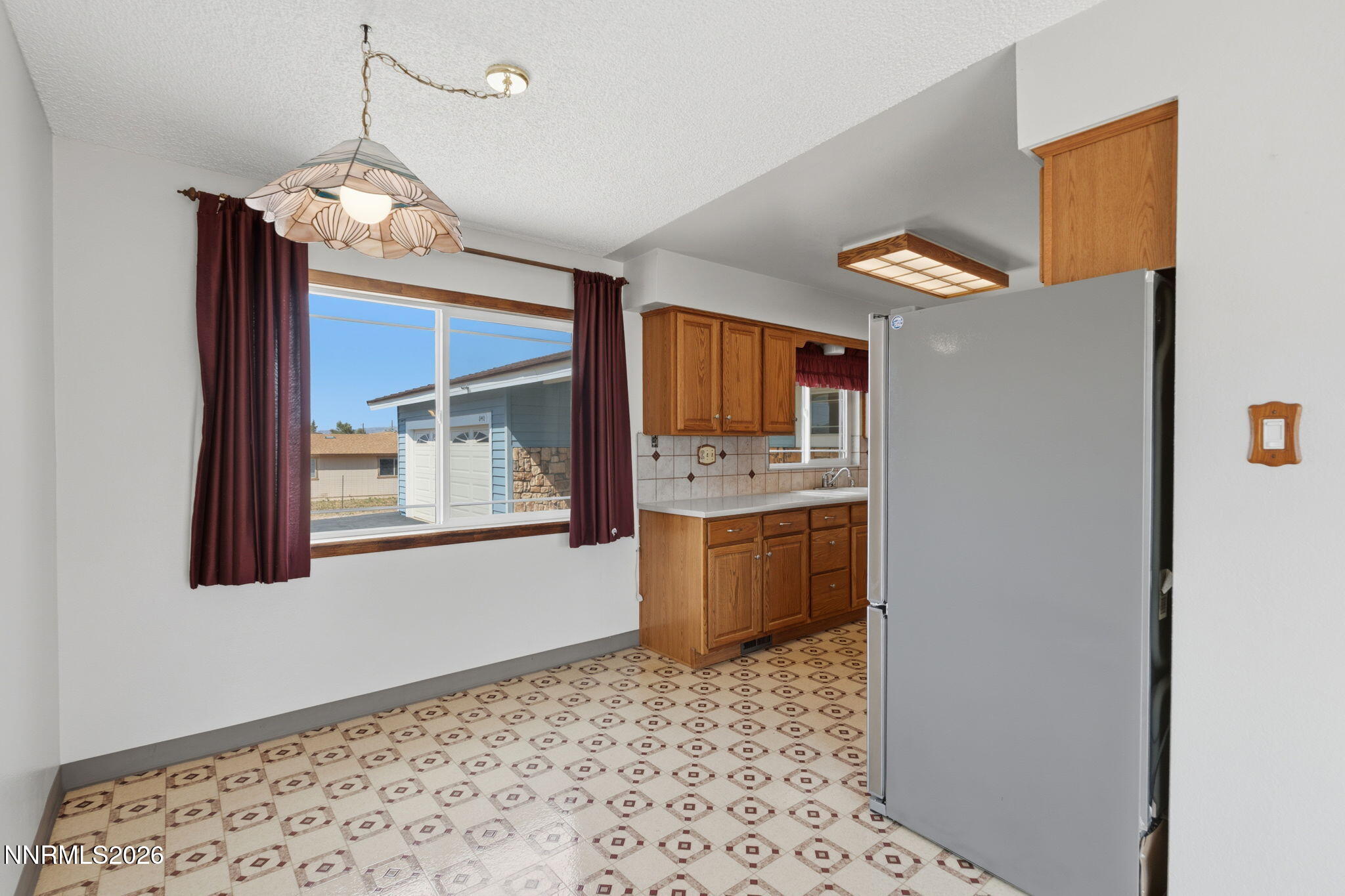 8440 Cassilis Drive Property Photo 8