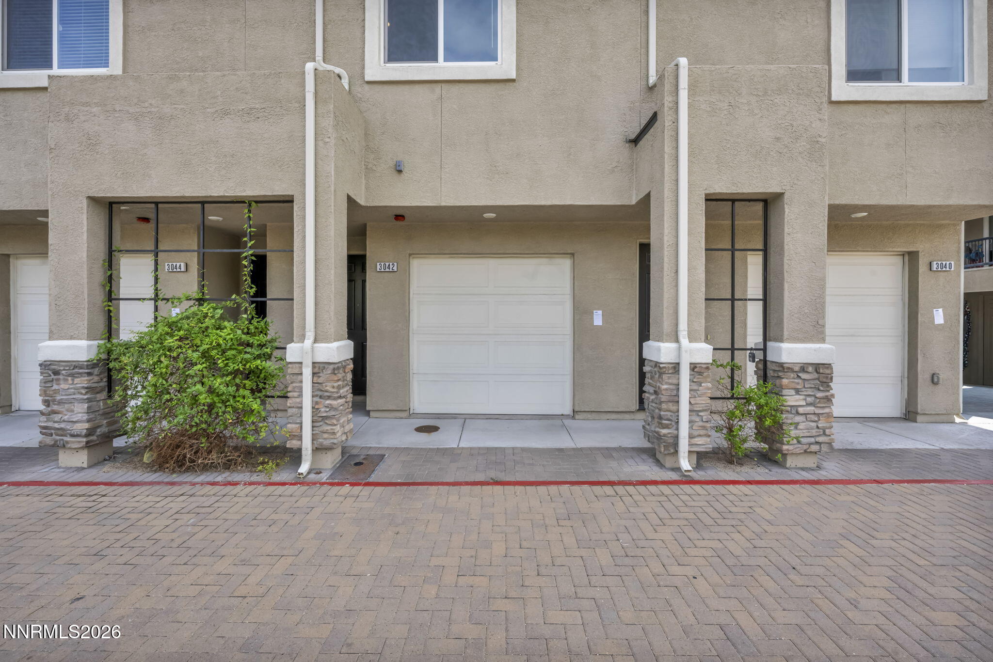 3042 Sterling Ridge Circle Property Photo 1