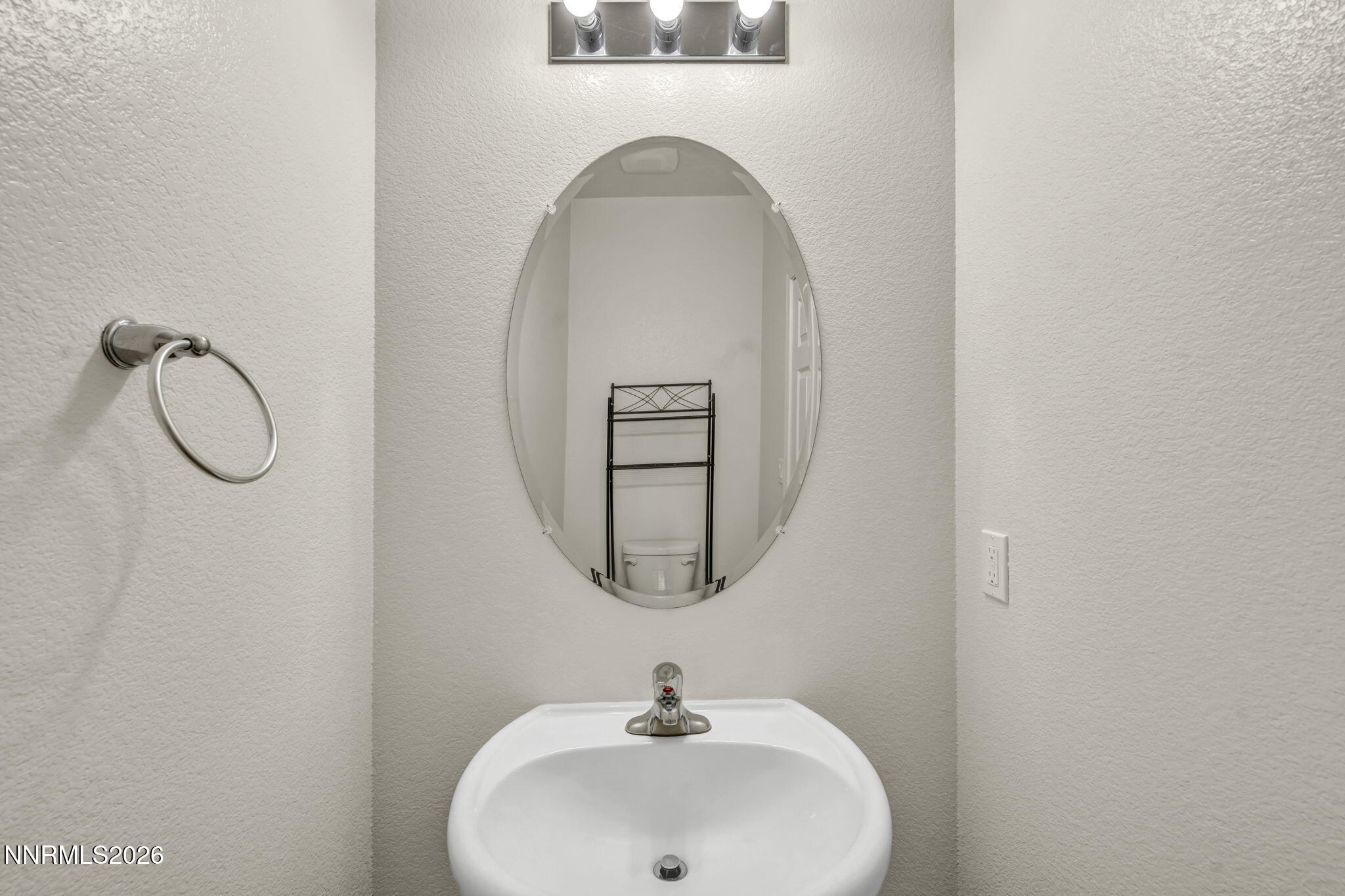 3042 Sterling Ridge Circle Property Photo 10