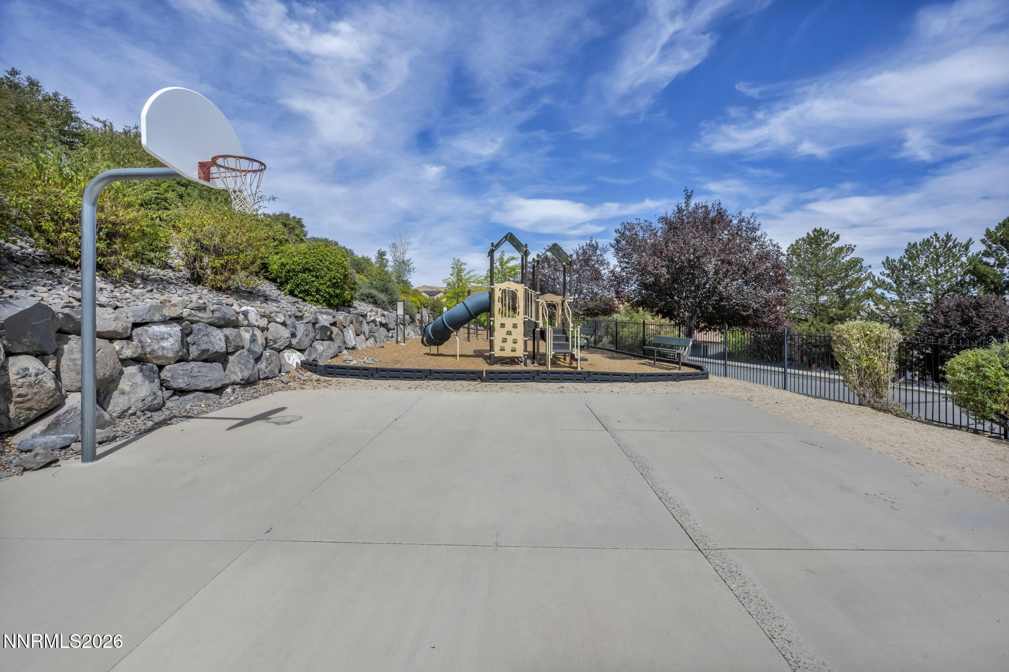 3042 Sterling Ridge Circle Property Photo 32