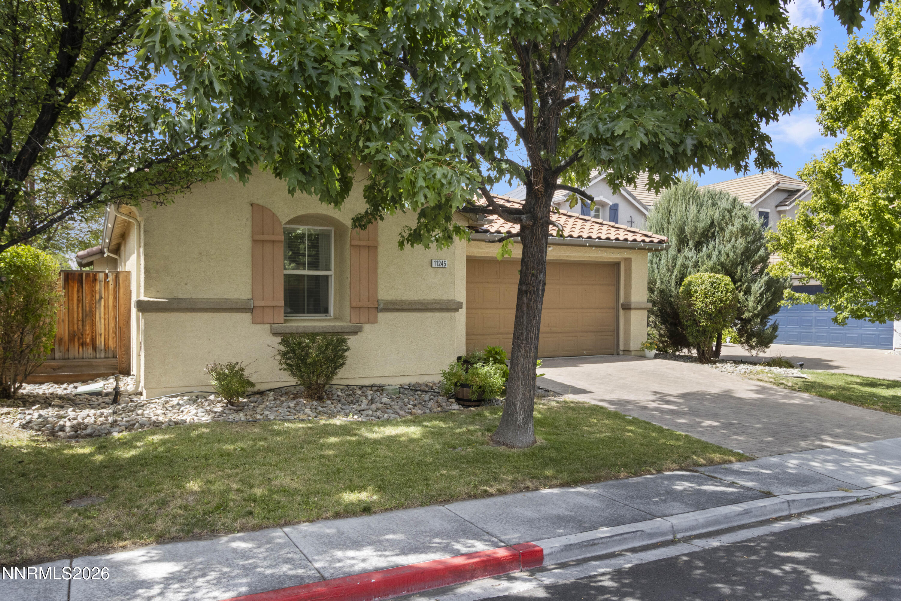 11245 Messina Way Property Photo 6