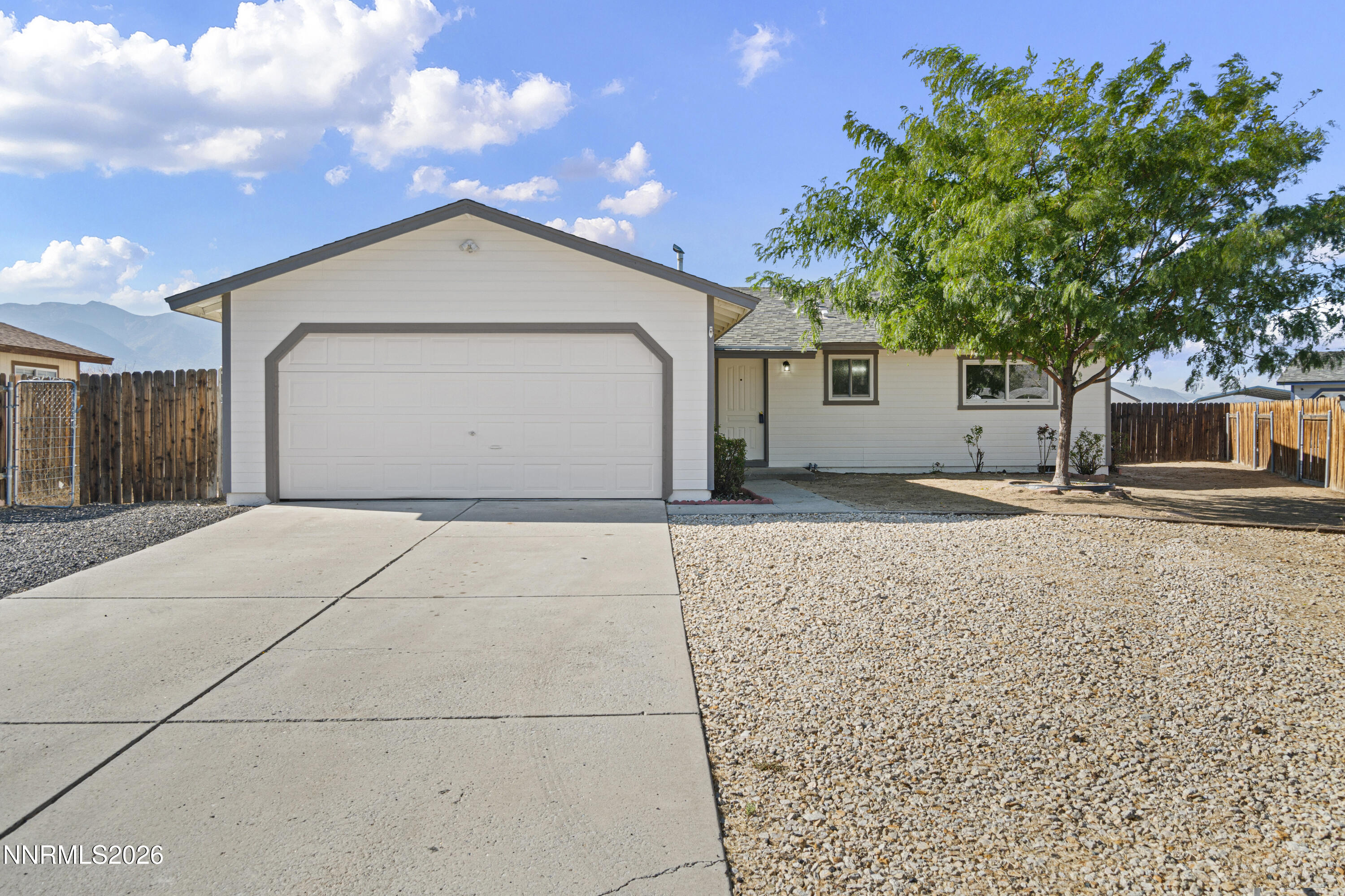 517 Yellow Jacket Road Property Photo 1