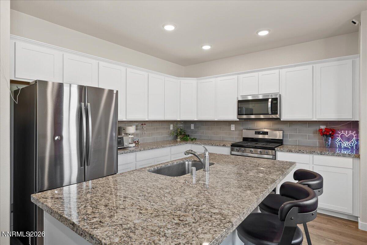 4933 Cavestone Road Property Photo 3