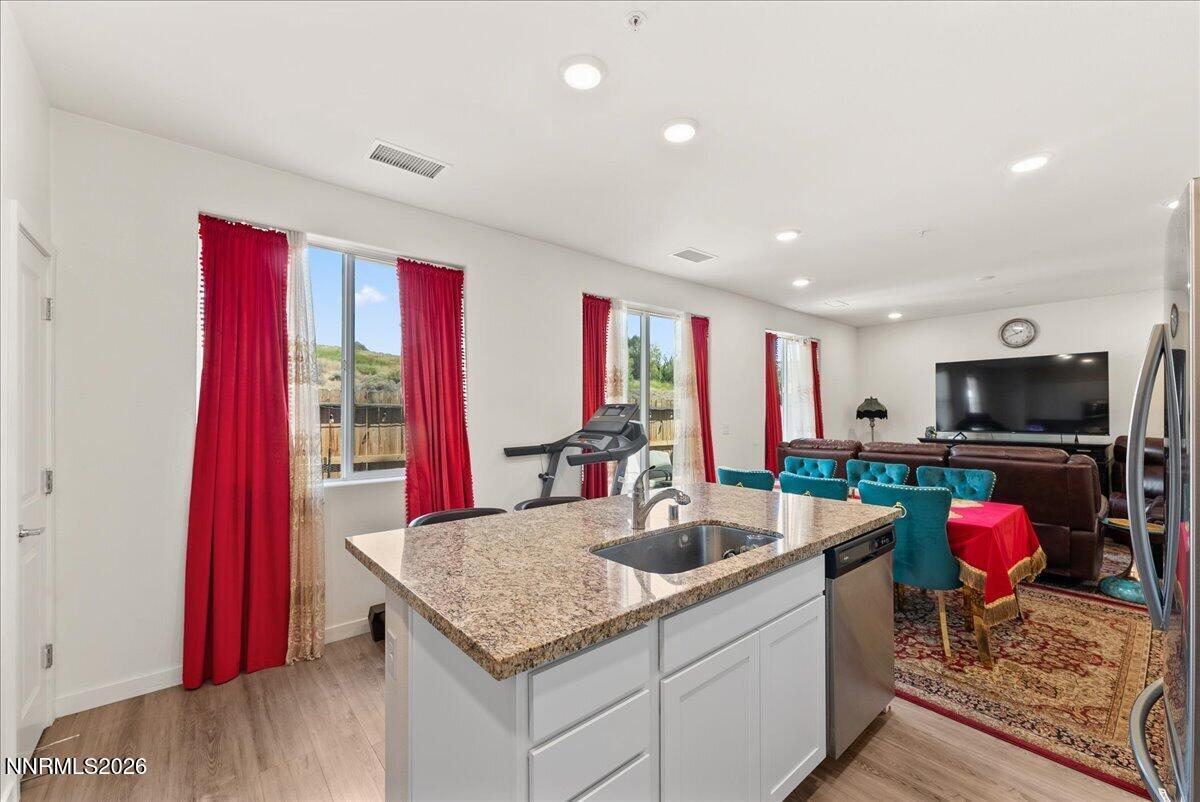 4933 Cavestone Road Property Photo 4