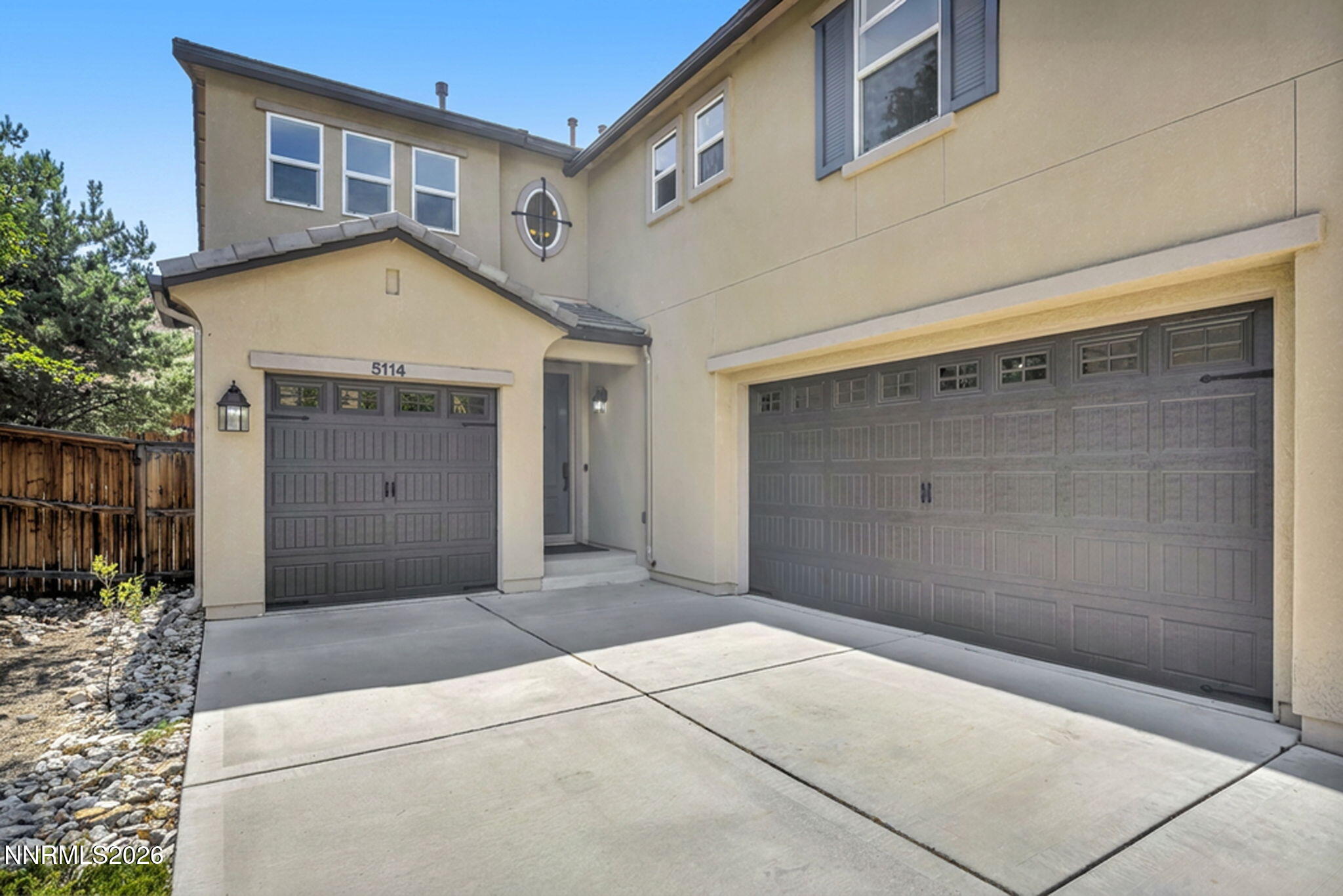 5114 Ironstone Circle Property Photo 4