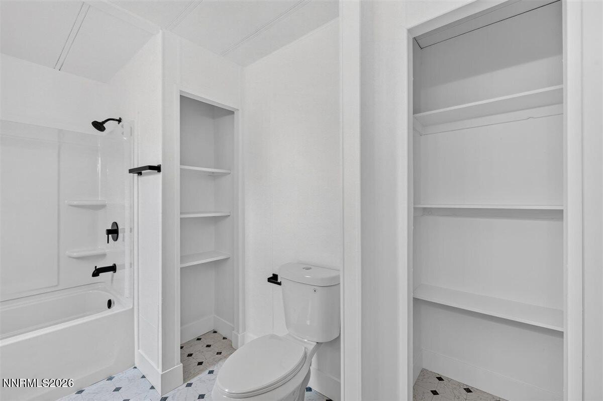 17945 Blackbird Drive Property Photo 19