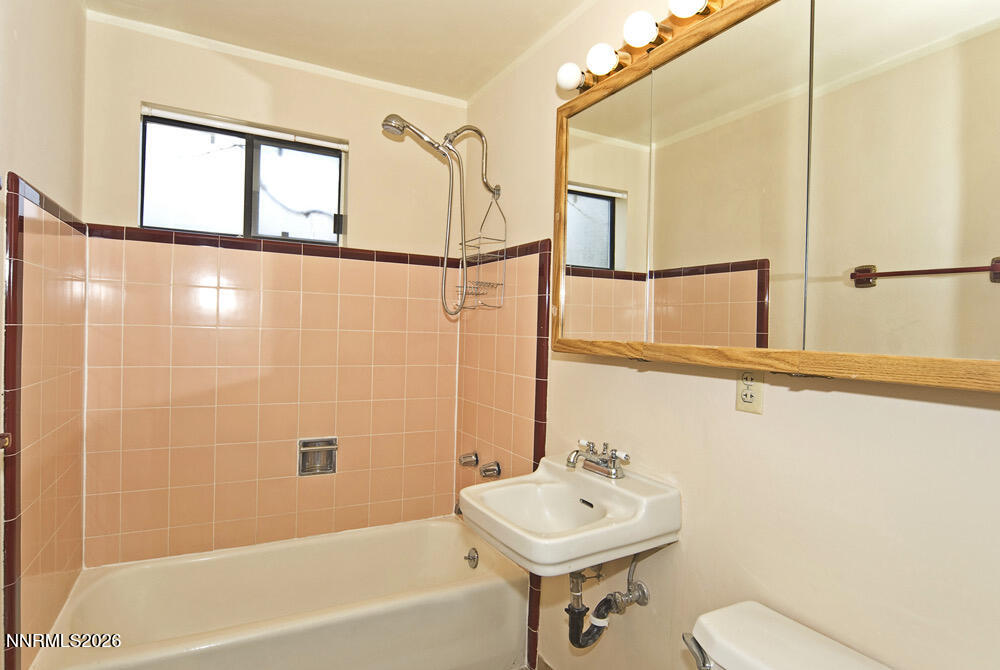 1417 Lander Street Property Photo 8