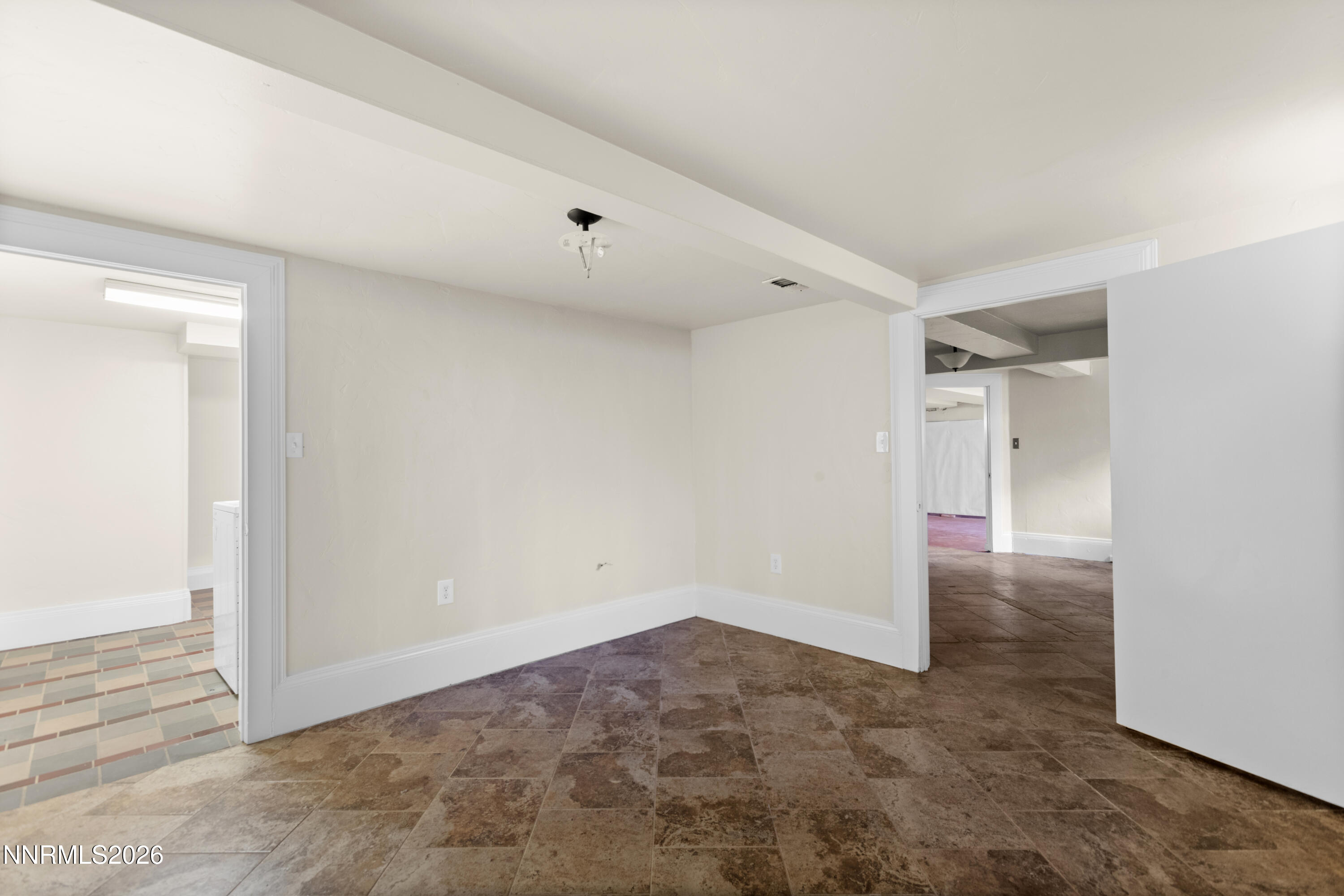 825 La Rue Avenue Property Photo 27